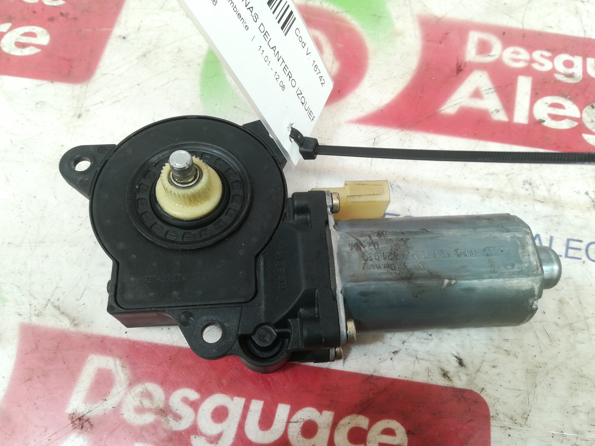 FORD 2 generation (2004-2011) Front Left Door Window Regulator Motor 0130821938 24809826