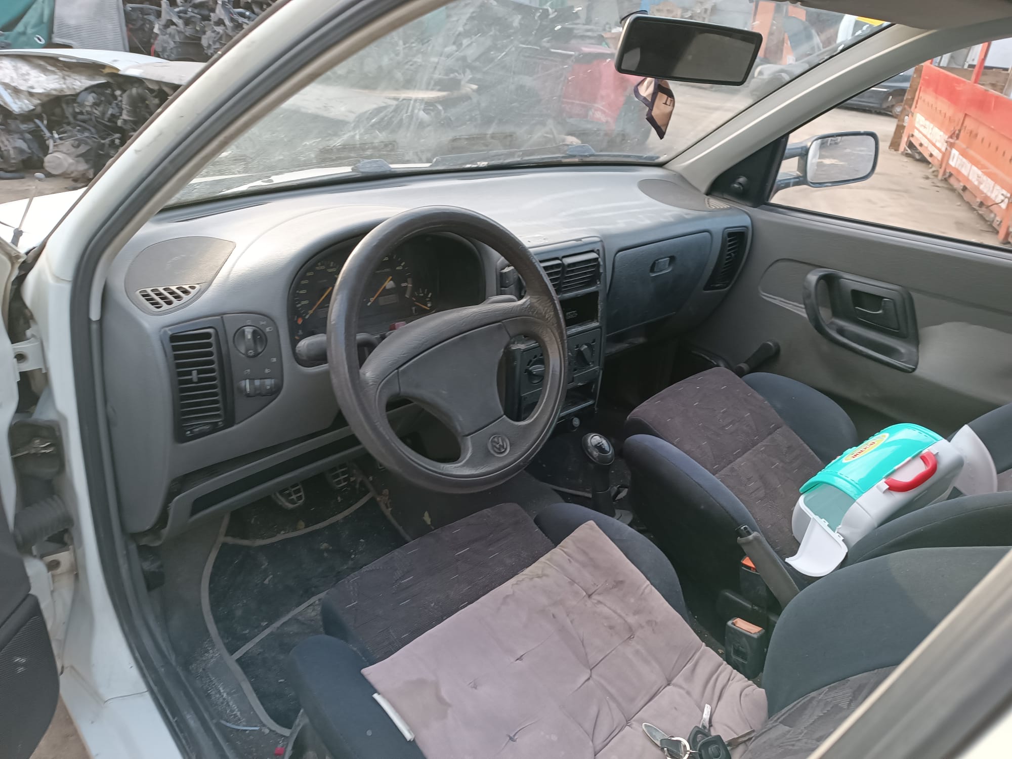 SEAT Inca 1 generation (1995-2000) Bakre höger bakljuslampa 67723671 24834328