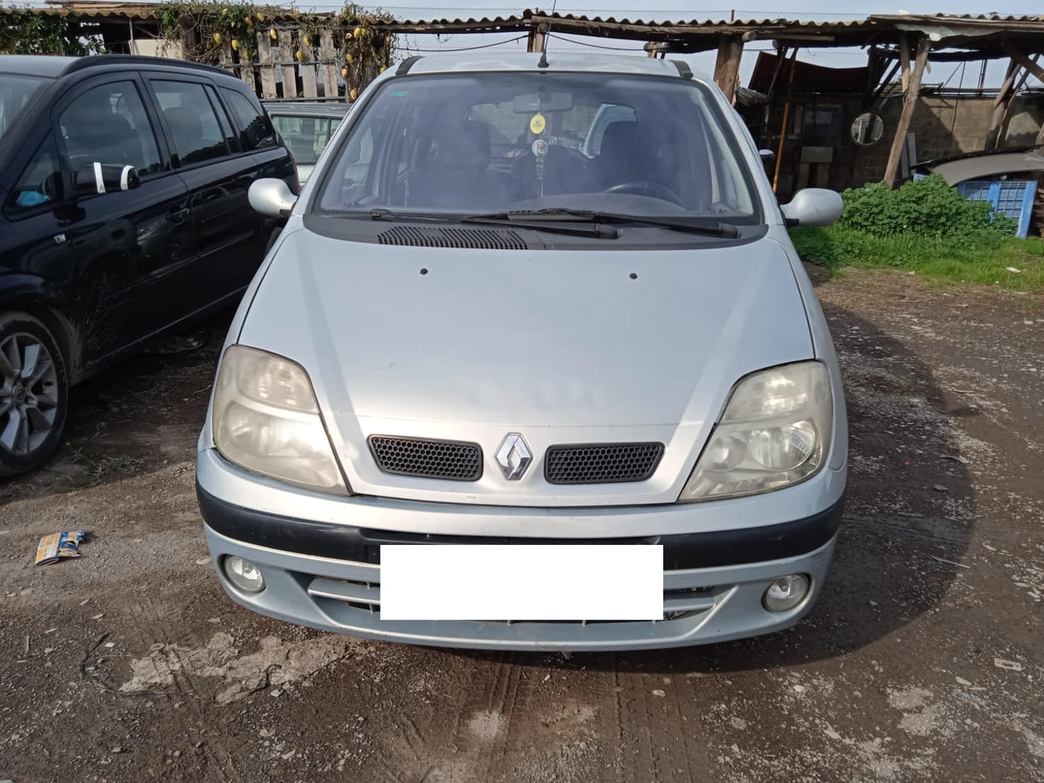 RENAULT Priekinis kairys žibintas 7700432098 24813062