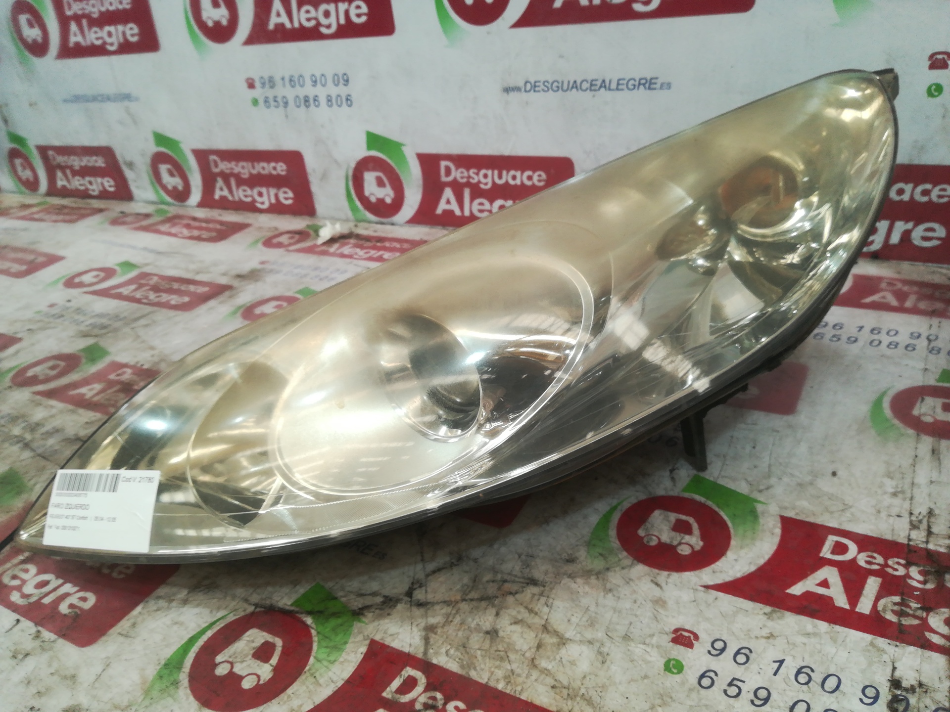 PEUGEOT Front Left Headlight 0301213271 24810891