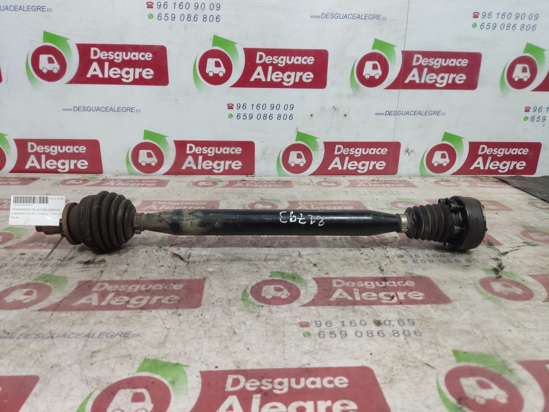 VOLKSWAGEN Polo 4 generation (2001-2009) Front Right Driveshaft 24859657