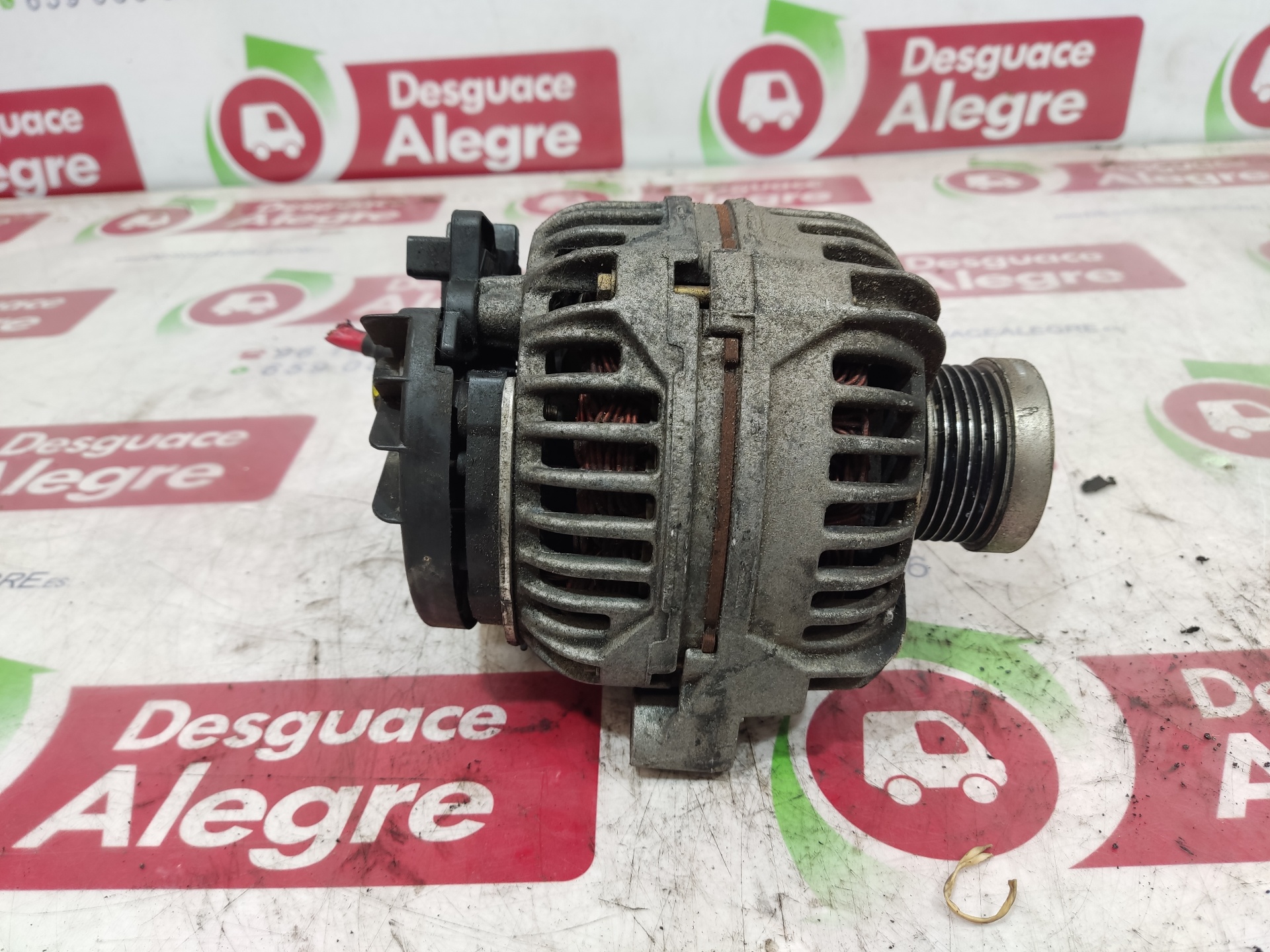 VOLVO S60 1 generation (2000-2009) Alternator 8676496 24813428