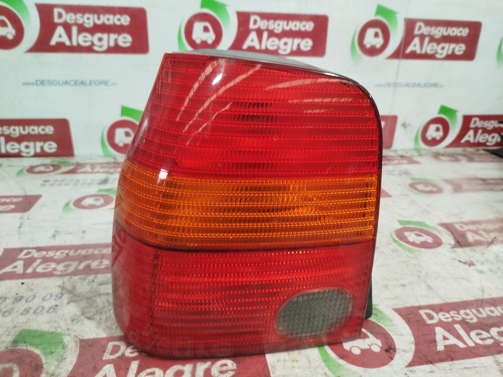 SEAT Arosa 6H (1997-2004) Rear Left Taillight 6H0945111H 25991681