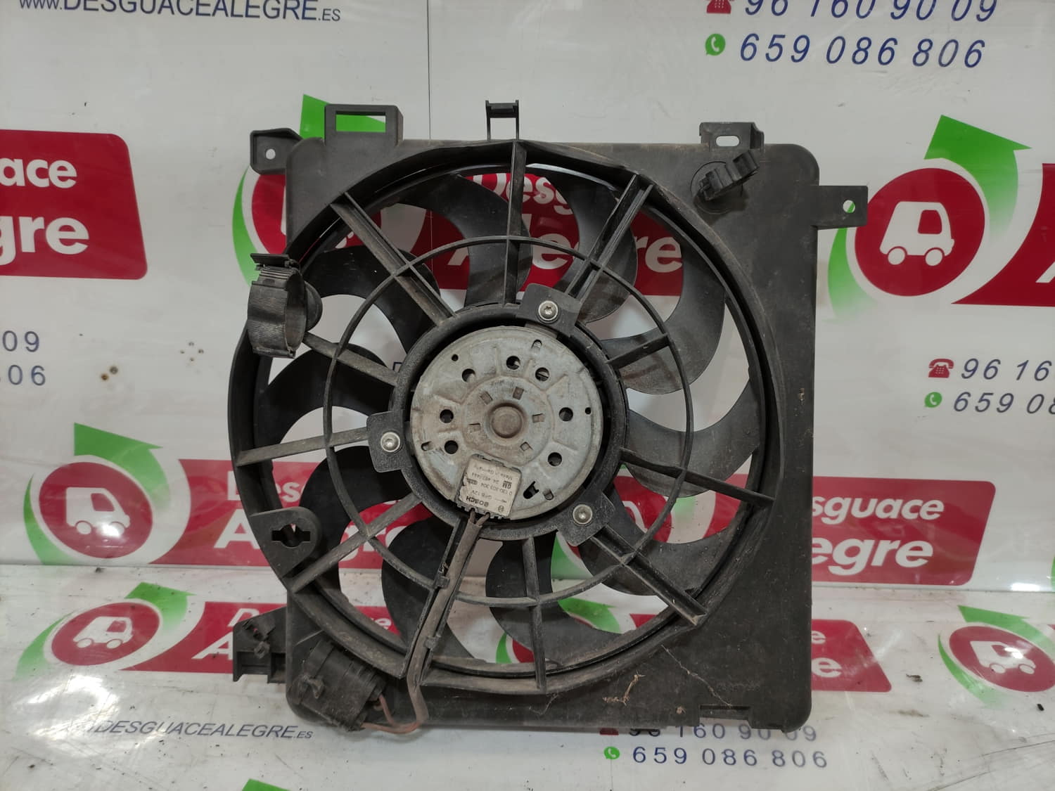 OPEL Astra J (2009-2020) Difūzoriaus ventiliatorius 0130303957 24801642