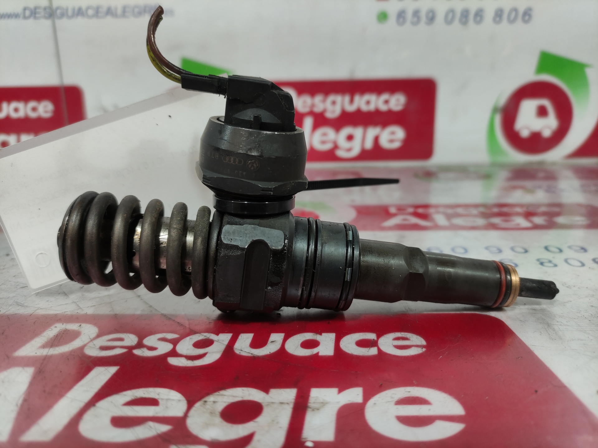 SEAT Cordoba 2 generation (1999-2009) Fuel Injector 0414720037 24807079