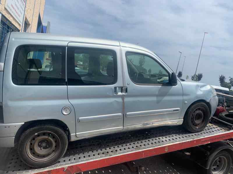 CITROËN Berlingo 1 generation (1996-2012) Vasen etusumuvalo 9638225680 24794199