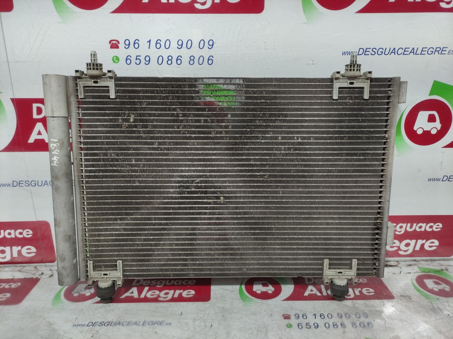 PEUGEOT 307 1 generation (2001-2008) Охлаждающий радиатор 9650545480 24806064