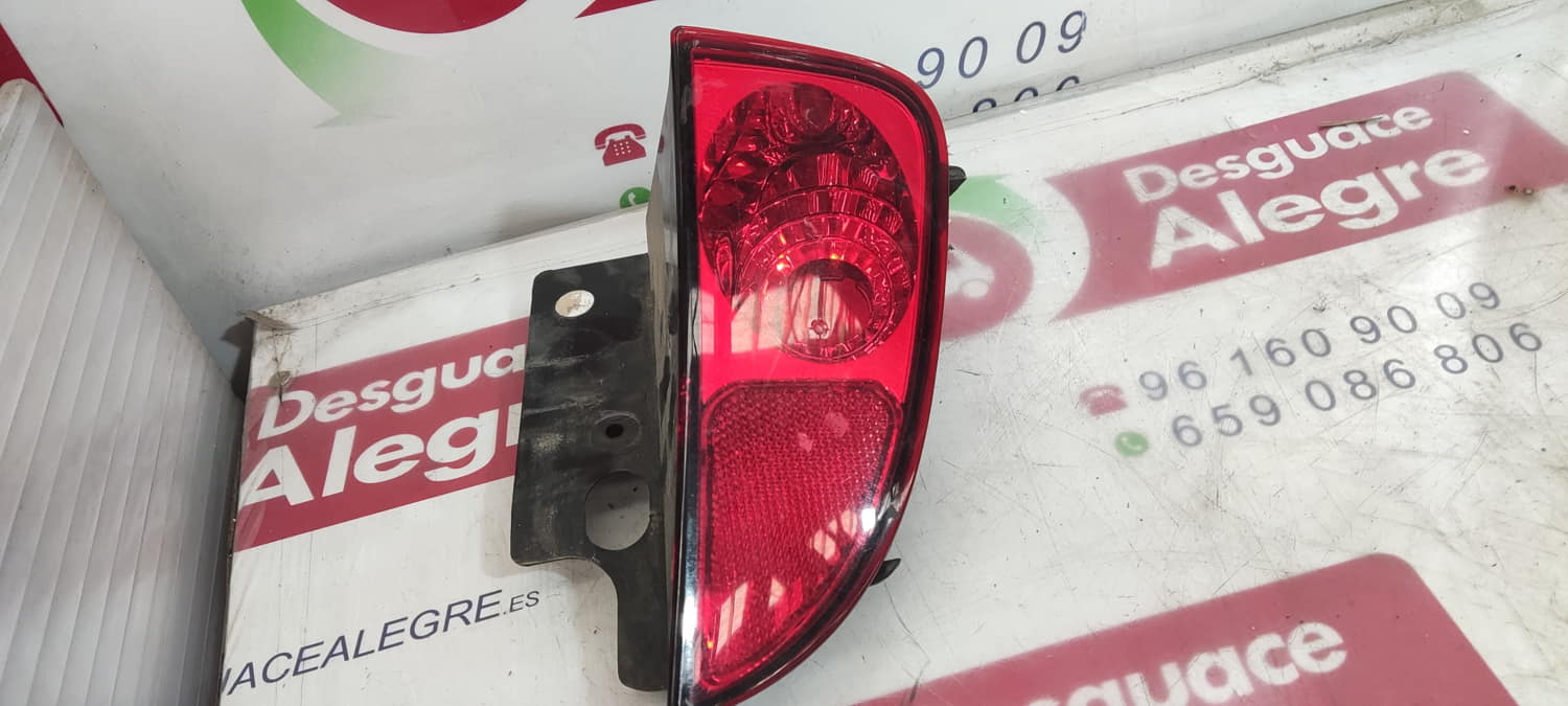 RENAULT Espace 4 generation (2002-2014) Rear Right Taillight Lamp 8200027154 24804912