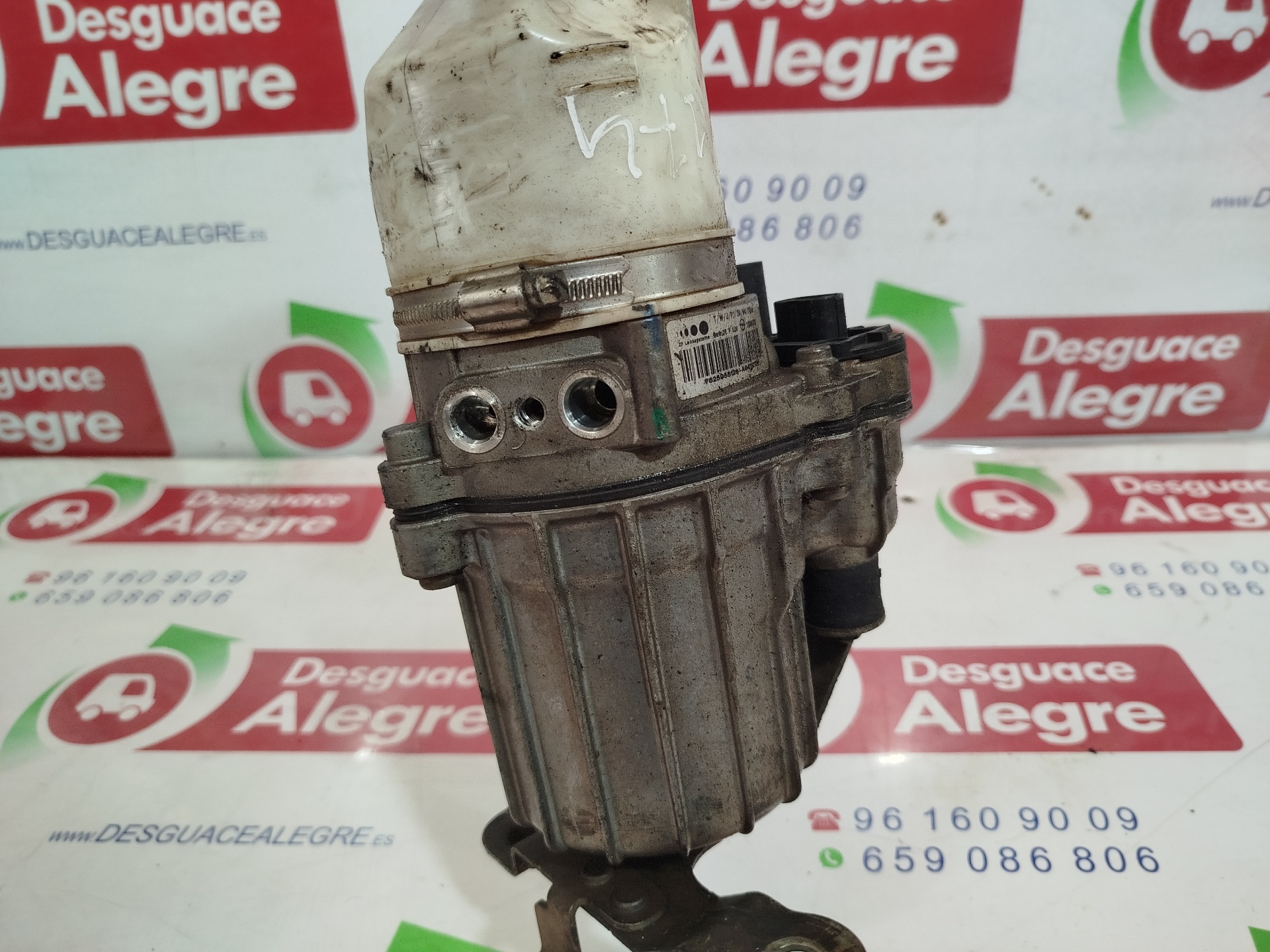 OPEL Astra J (2009-2020) Power Steering Pump 13188613 25991918