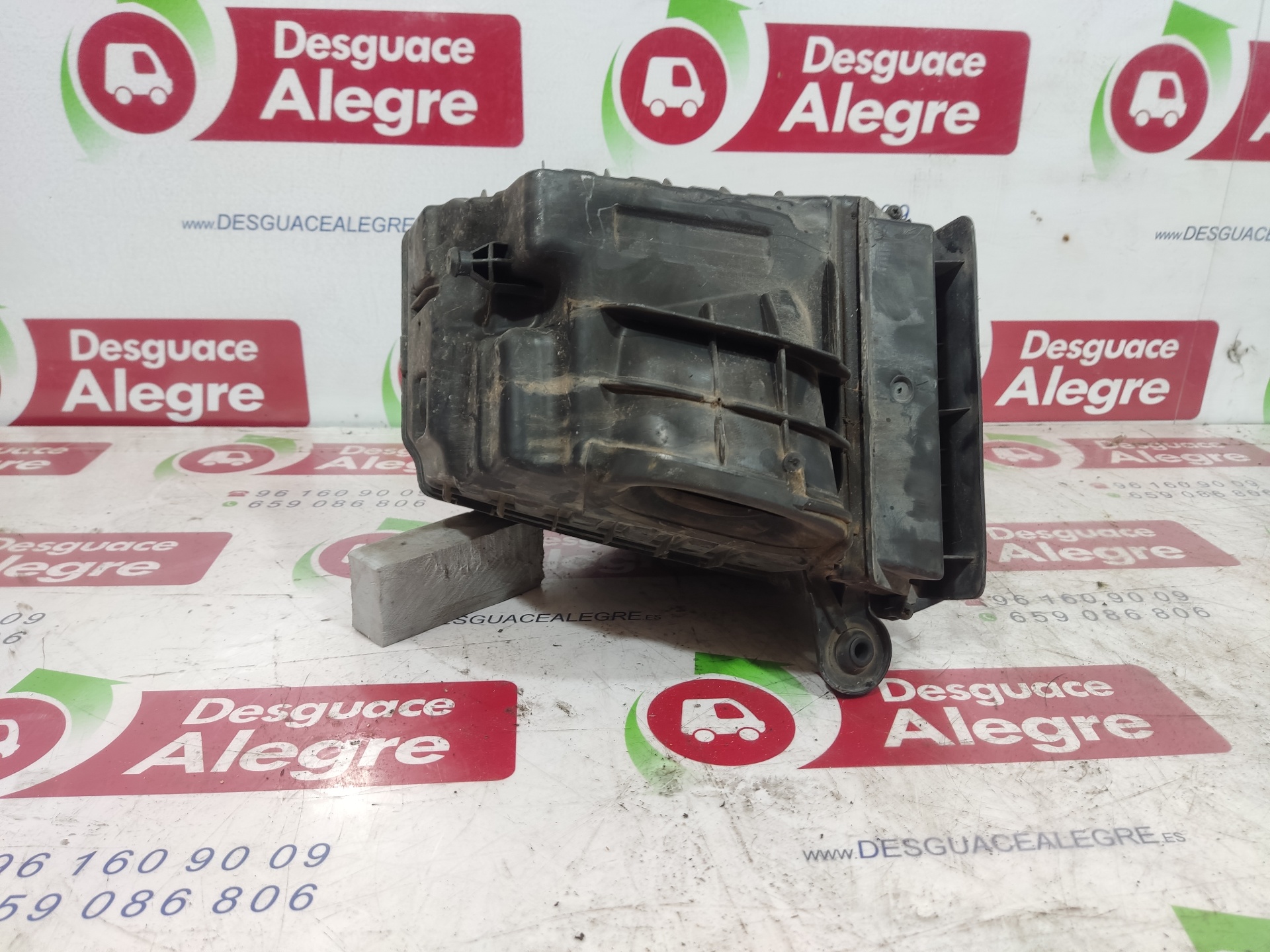 RENAULT Scenic 3 generation (2009-2015) Другие части внутренние двигателя 8200947663 24812734