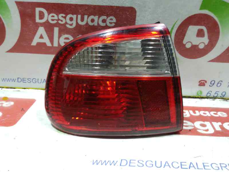 SEAT Toledo 2 generation (1999-2006) Bal hátsó lámpa 1M5945095B 24792865