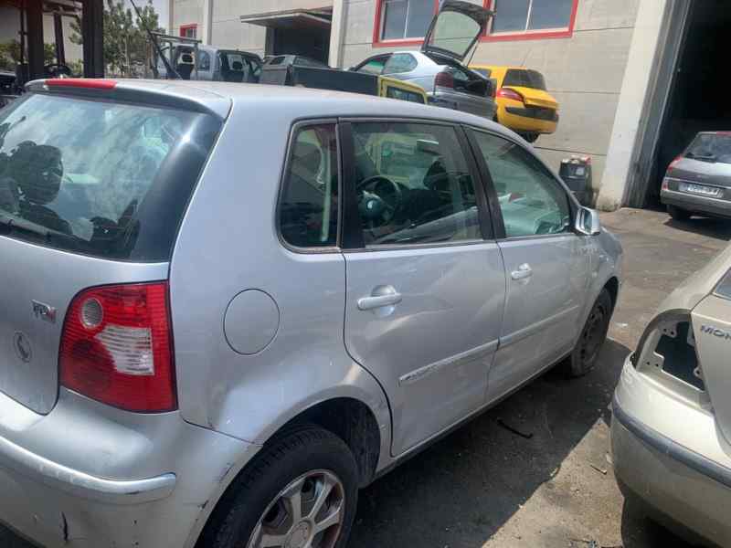 VOLKSWAGEN Polo 4 generation (2001-2009) Капачка на резервоара за гориво 6Q6809857 24800279