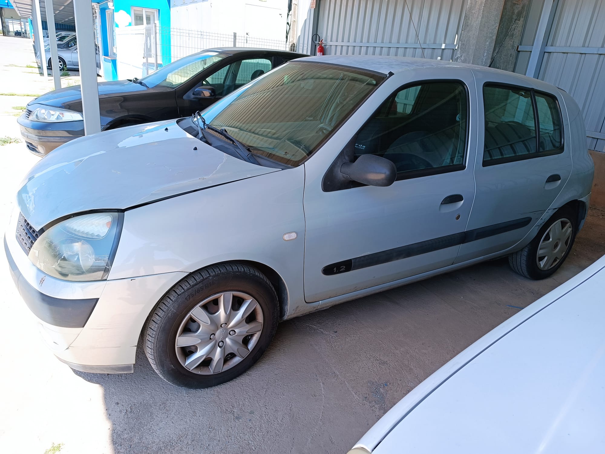 RENAULT Clio 3 generation (2005-2012) Фонарь задний правый 89023923 24834318