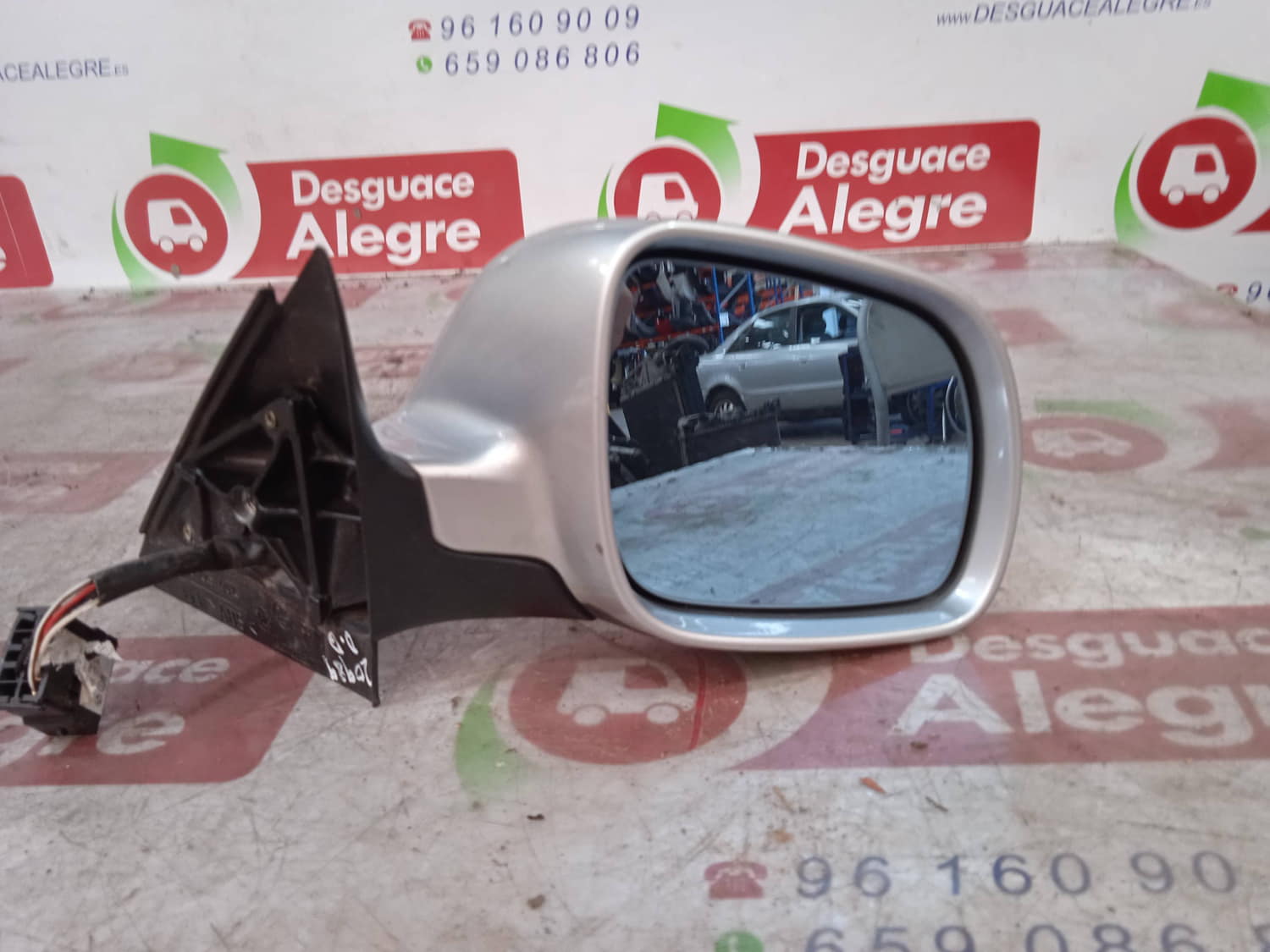 AUDI A4 B5/8D (1994-2001) Right Side Wing Mirror 24803797