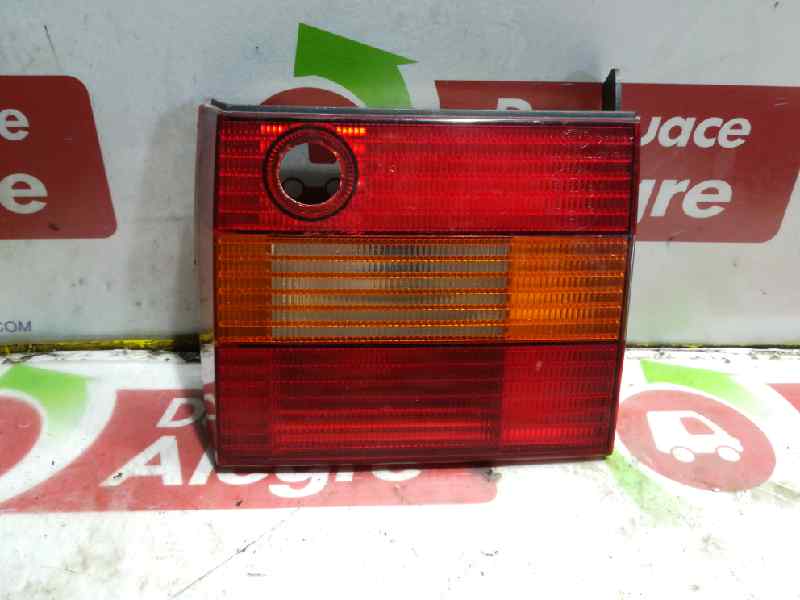 VOLKSWAGEN Passat B3 (1988-1993) Rear Right Taillight Lamp 3A5945108 24792805