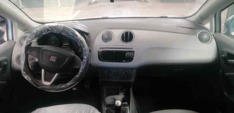 SEAT Ibiza 3 generation (2002-2008) Music Player Without GPS 6J1035153G 24793879
