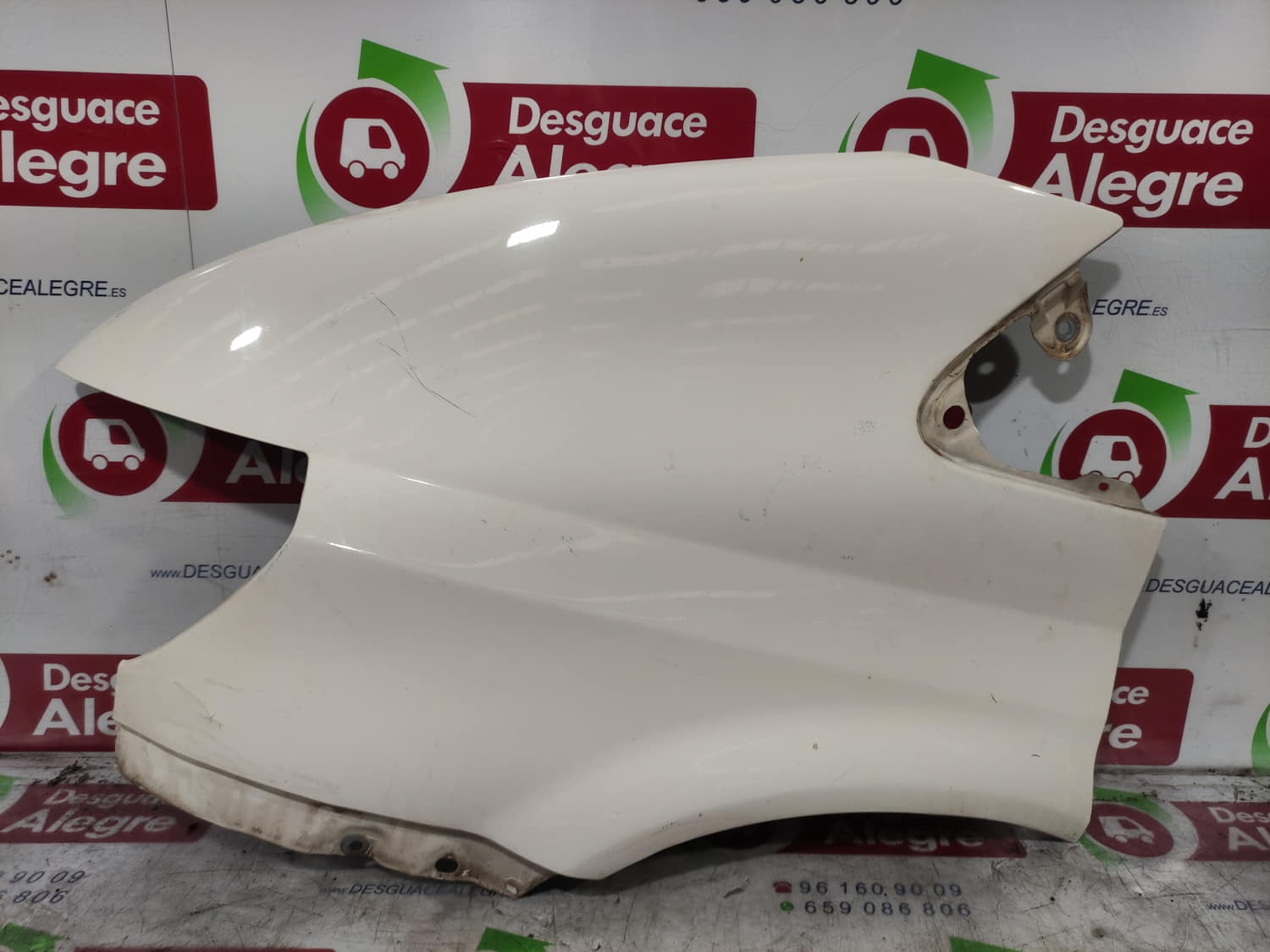 FORD Transit 3 generation (2000-2013) Front Left Fender 24806135