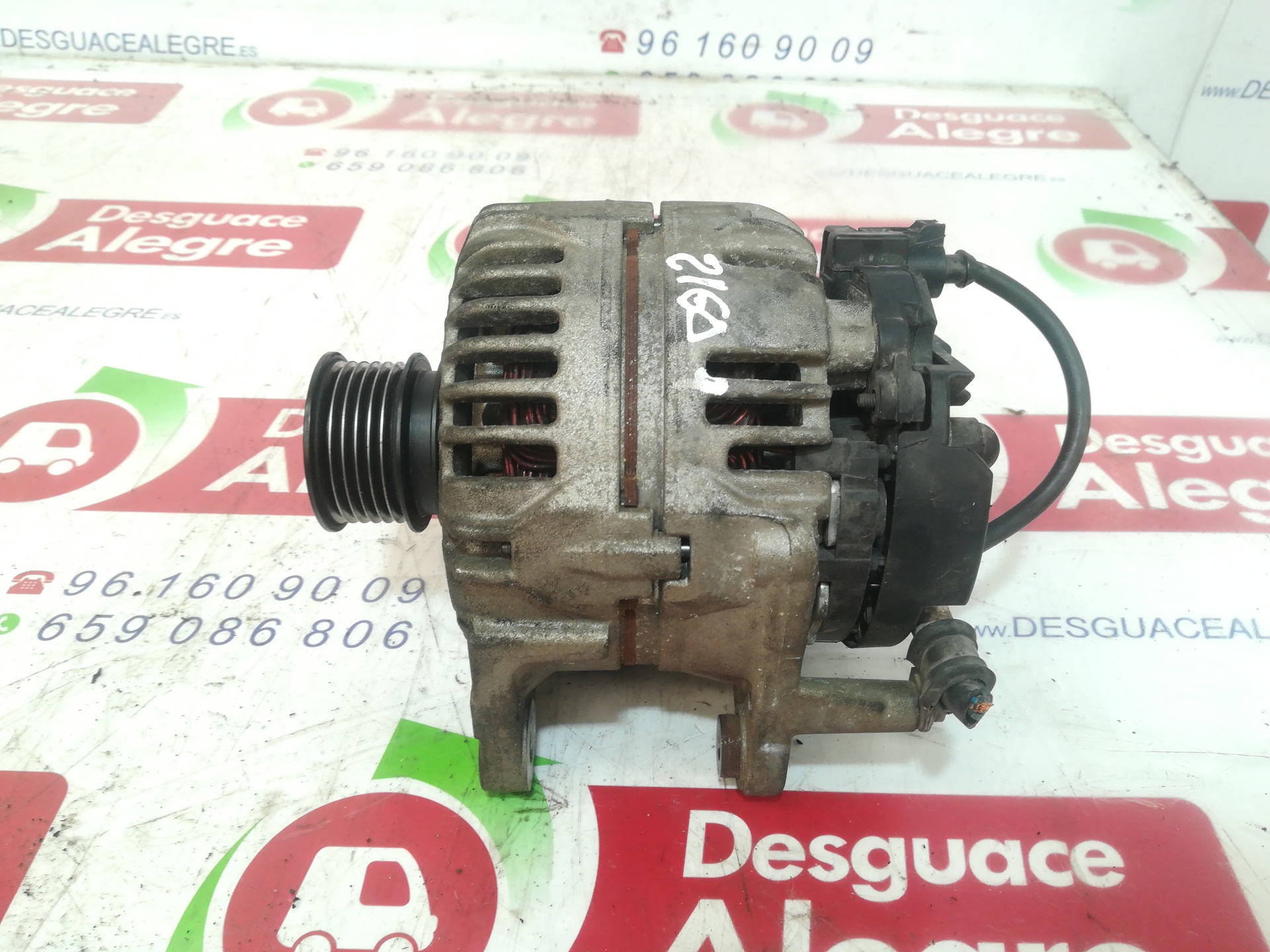 SEAT Ibiza 3 generation (2002-2008) Alternator 037903025M 24808709