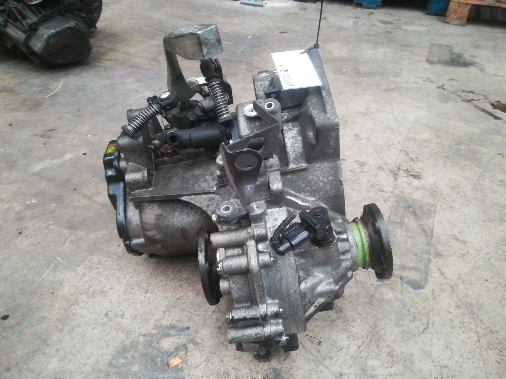 SEAT Ibiza 2 generation (1993-2002) Gearbox EKU 24813605