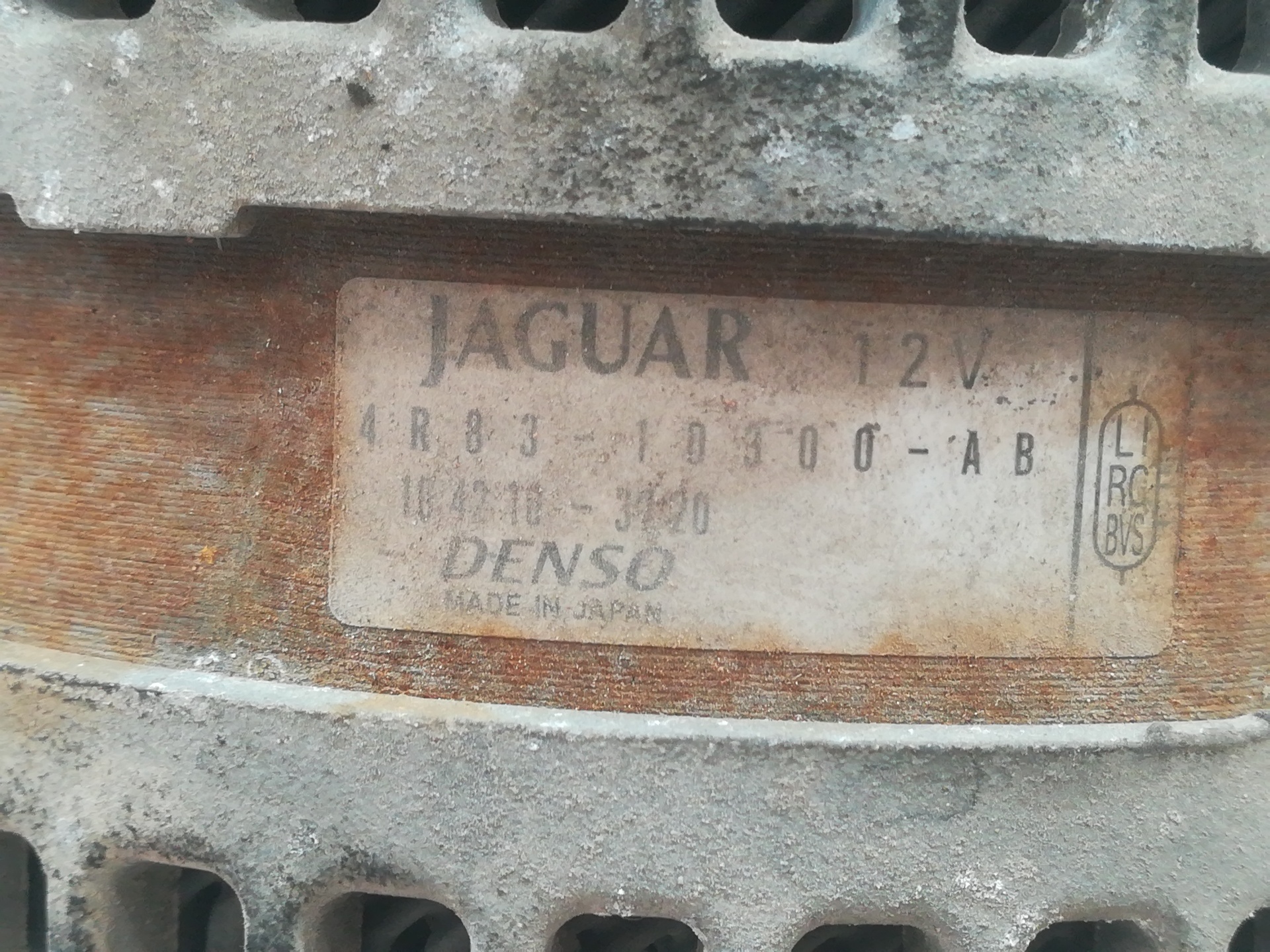JAGUAR S-Type 1 generation (1999-2008) Alternator 4R8310300 24811132