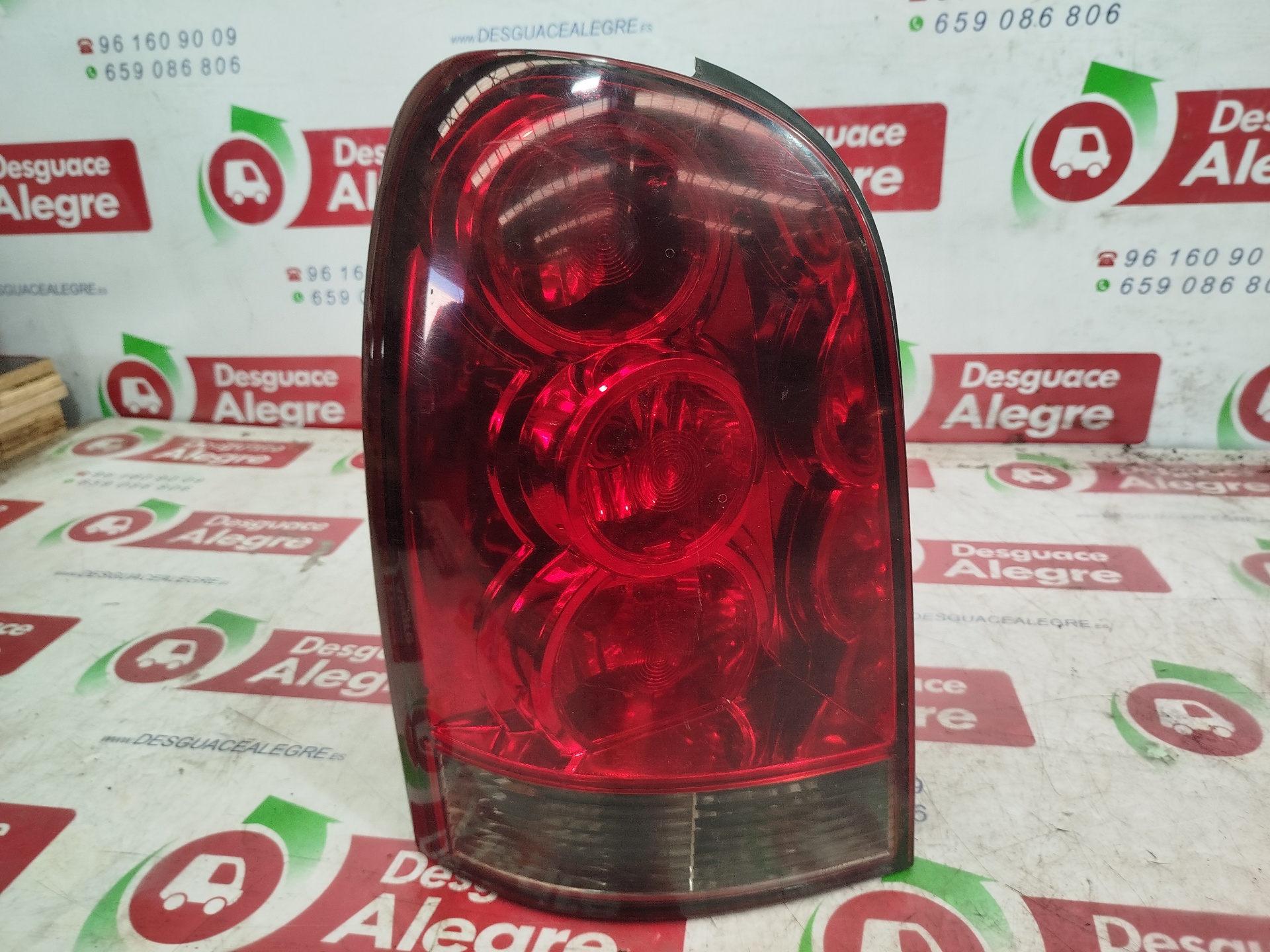 SSANGYONG Rexton Y200 (2001-2007) Rear Left Taillight 24986011