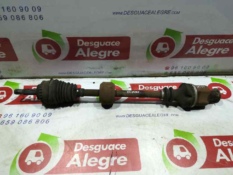 RENAULT Clio 3 generation (2005-2012) Front Right Driveshaft 24792739