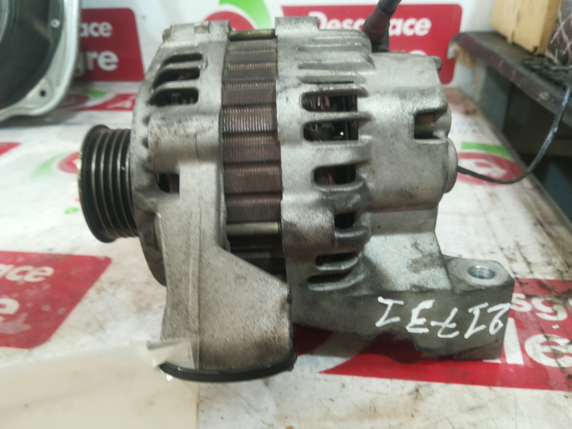 FORD Fiesta 4 generation (1996-2002) Alternator 97MF10300AA 24810776