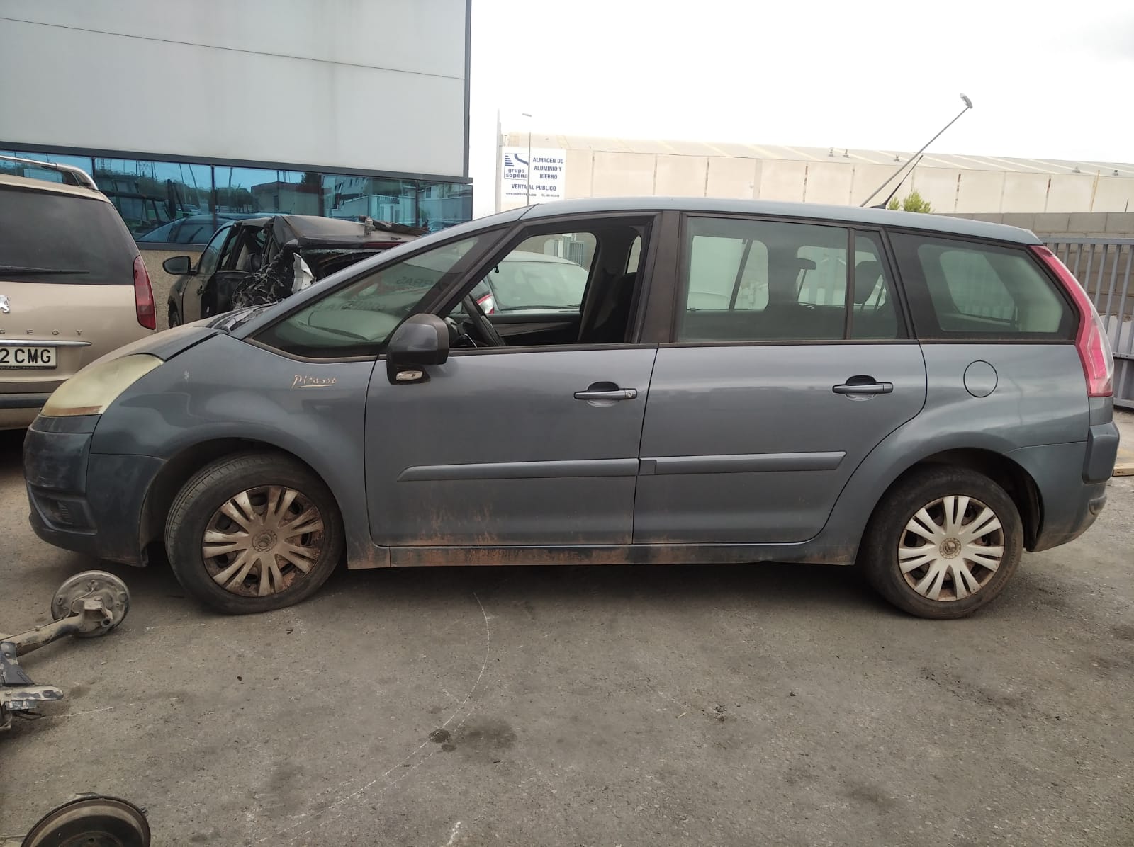 CITROËN C4 Picasso 1 generation (2006-2013) Зеркало передней левой двери 96819905XT 24810885