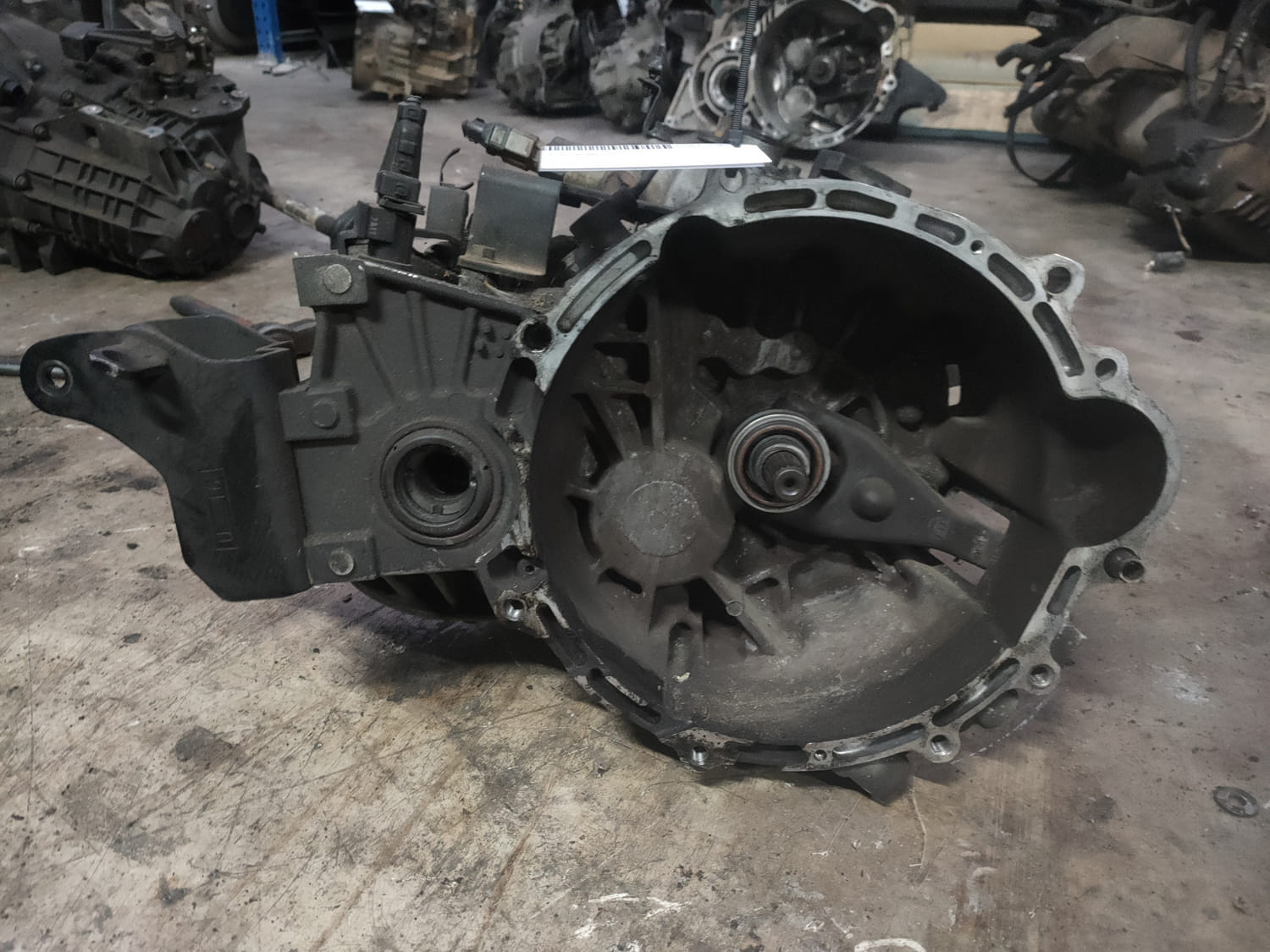 KIA Cee'd 1 generation (2007-2012) Gearbox M5CF3 24792751