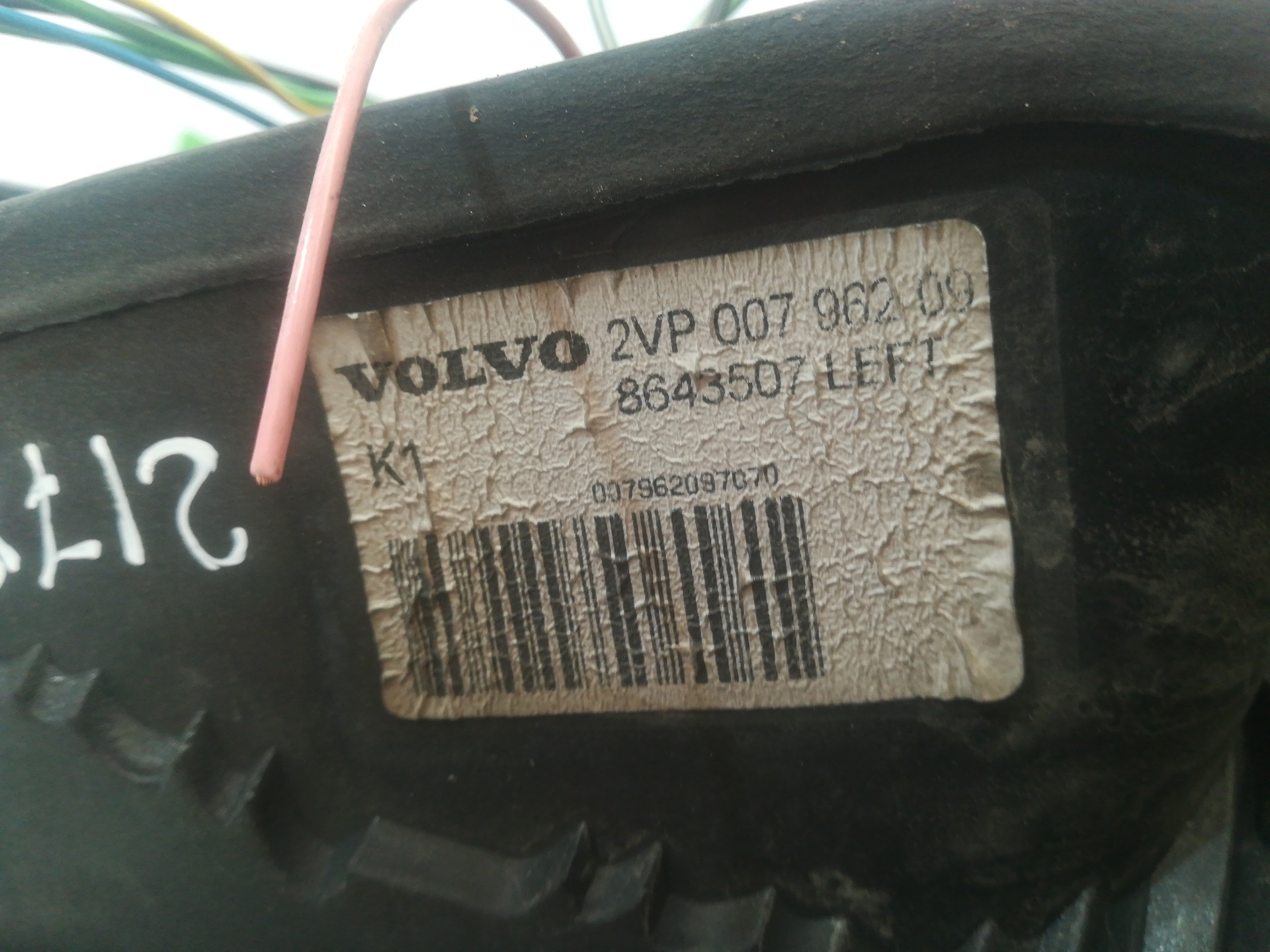 VOLVO S80 1 generation (1998-2006) Feu arrière gauche 8643507 24810845