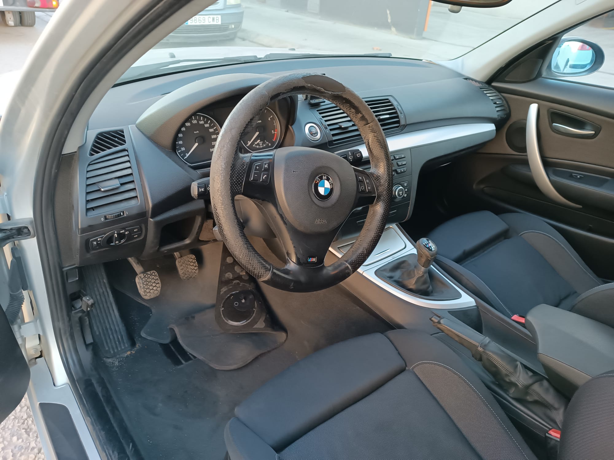 BMW 1 Series E81/E82/E87/E88 (2004-2013) Front Left Door Window Switch 913206601 24812857