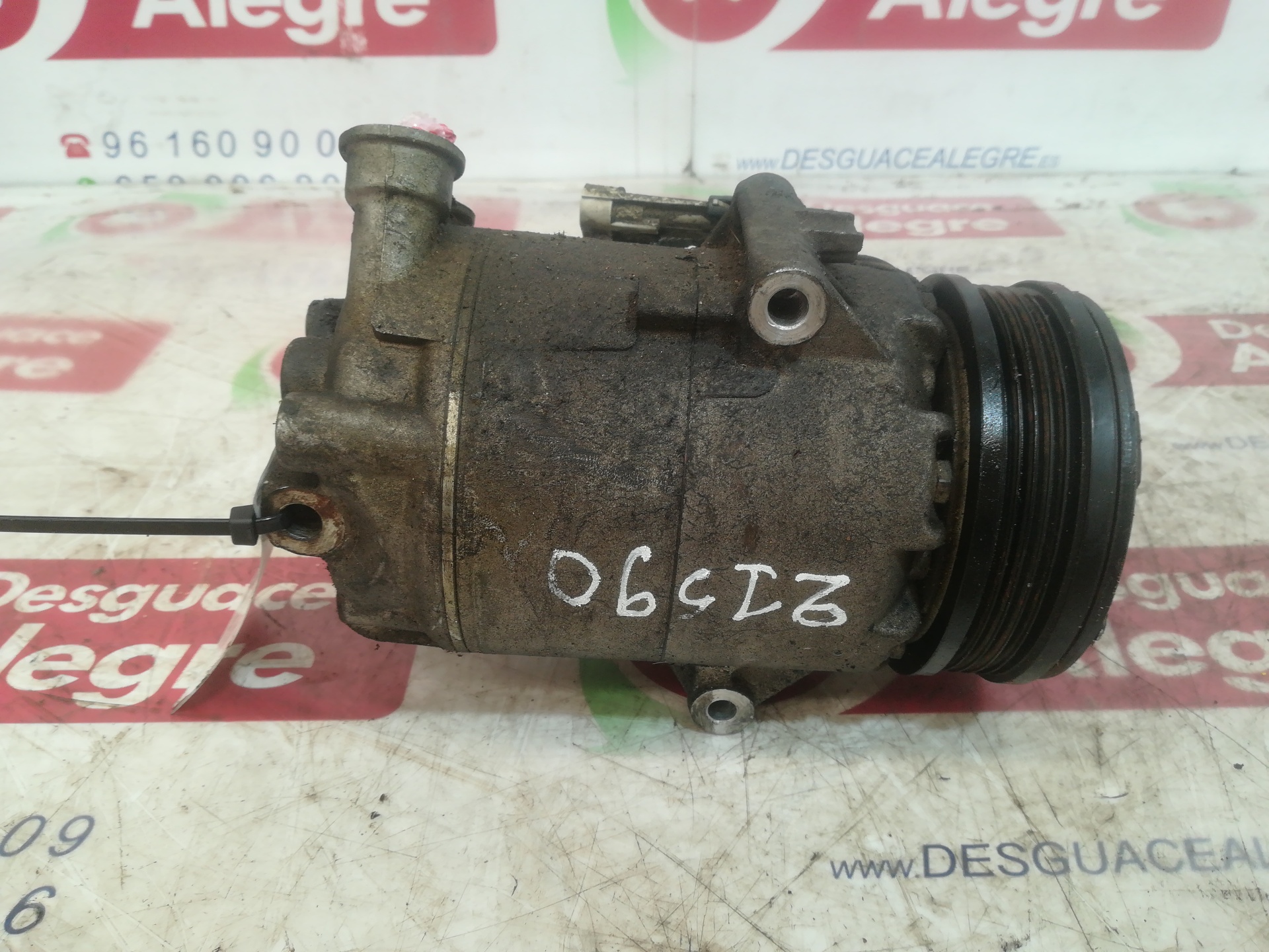 OPEL Astra J (2009-2020) Hасос кондиционера 13297441 24810409