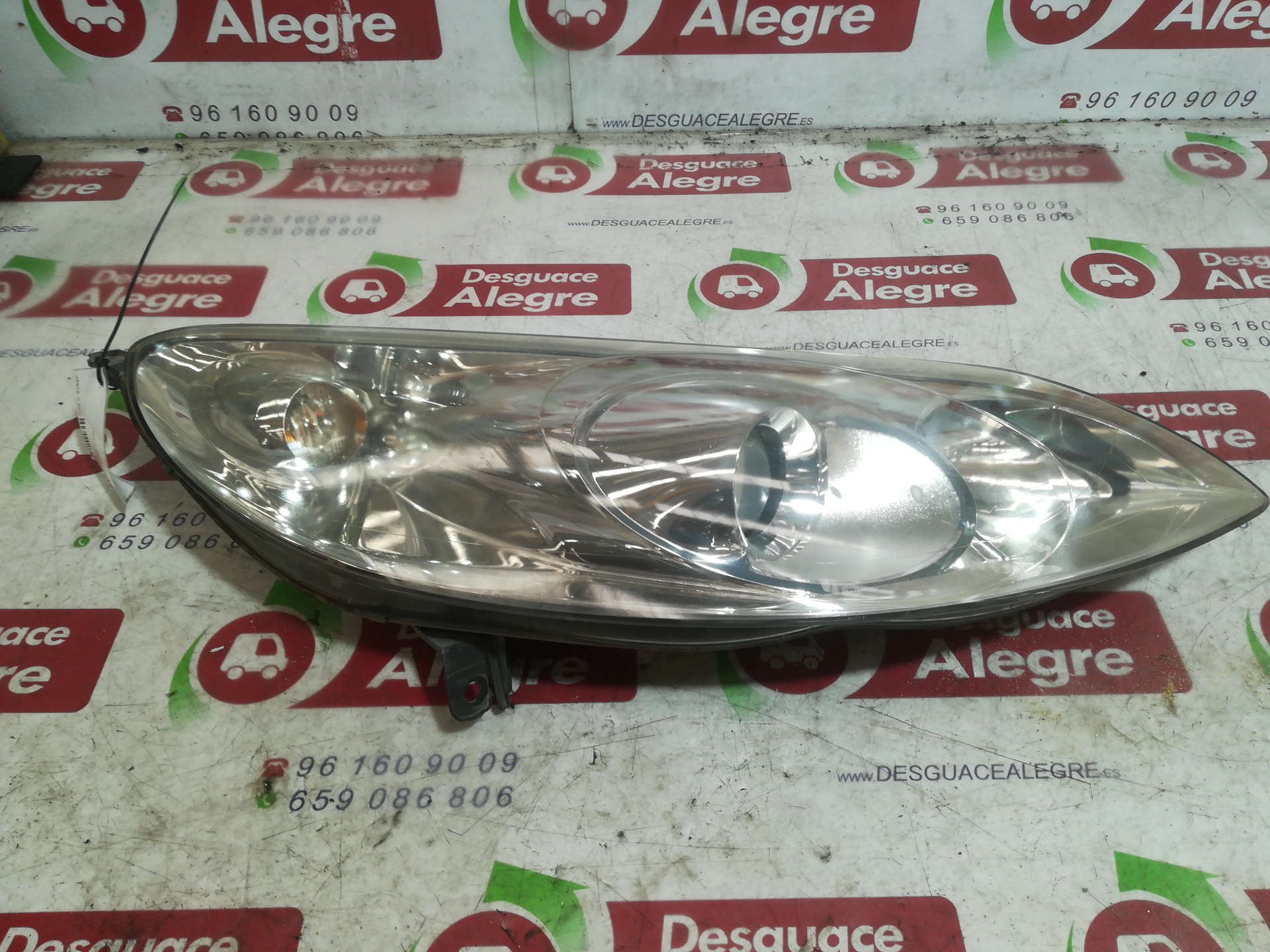 PEUGEOT 407 1 generation (2004-2010) Far dreapta față 9660235980 24809222