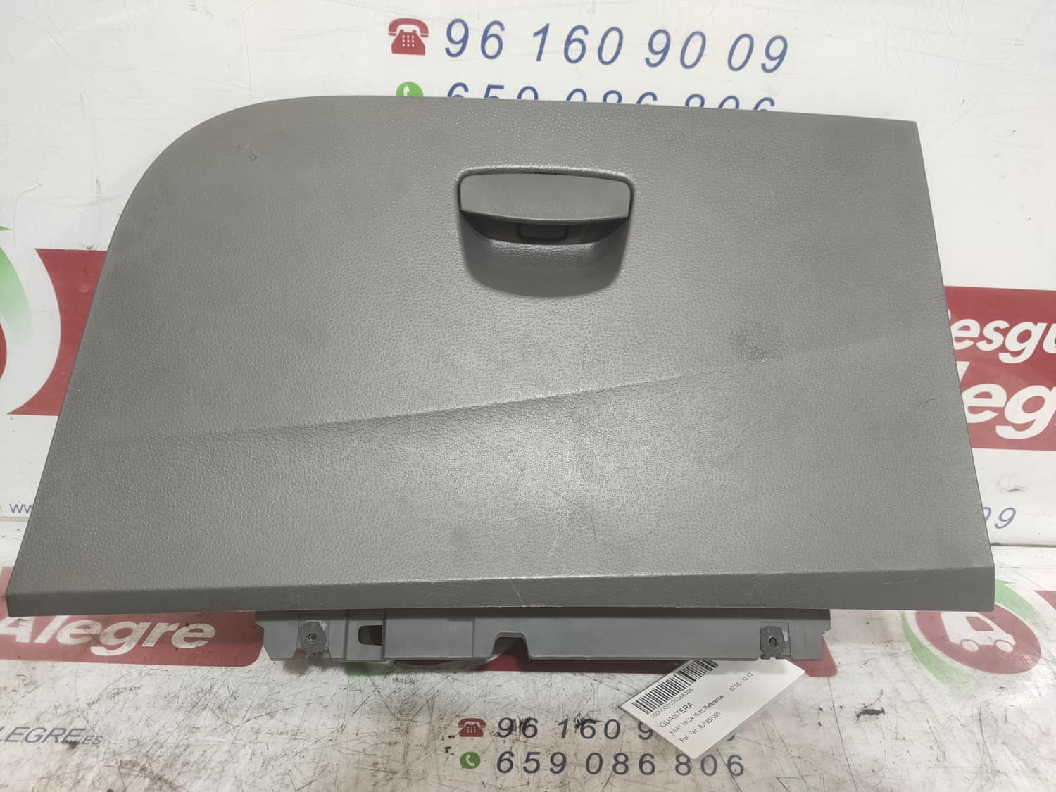 SEAT Ibiza 4 generation (2008-2017) Hanskerom 6J1857095 24806349