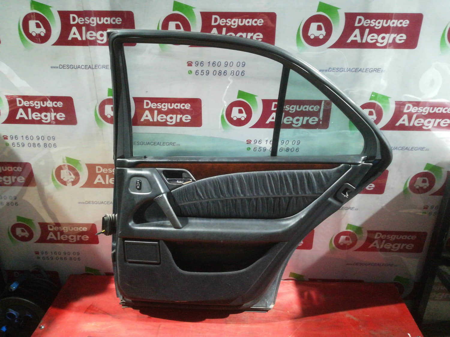 CITROËN E-Class W210 (1995-2002) Labās aizmugurējās durvis 210730240528 24800357