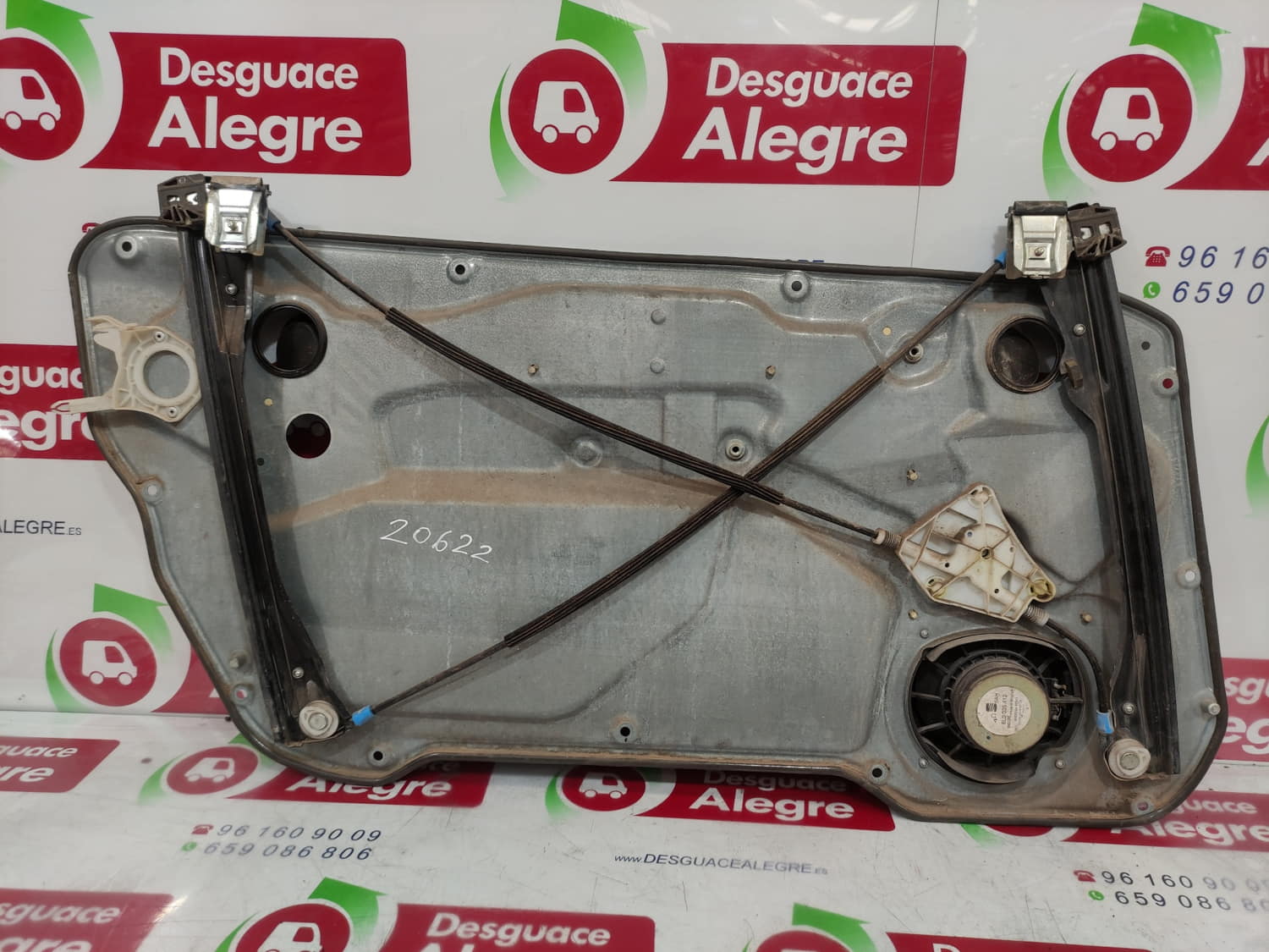 SEAT Leon 1 generation (1999-2005) Lève-vitre de porte avant droite 6L3837752BQ 24802352