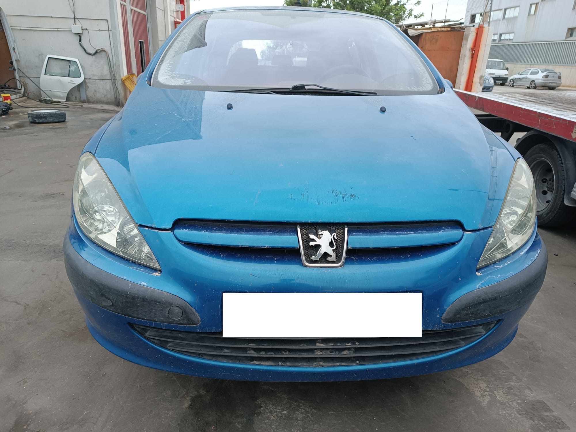 PEUGEOT 307 1 generation (2001-2008) Защита от солнца левая 24811437