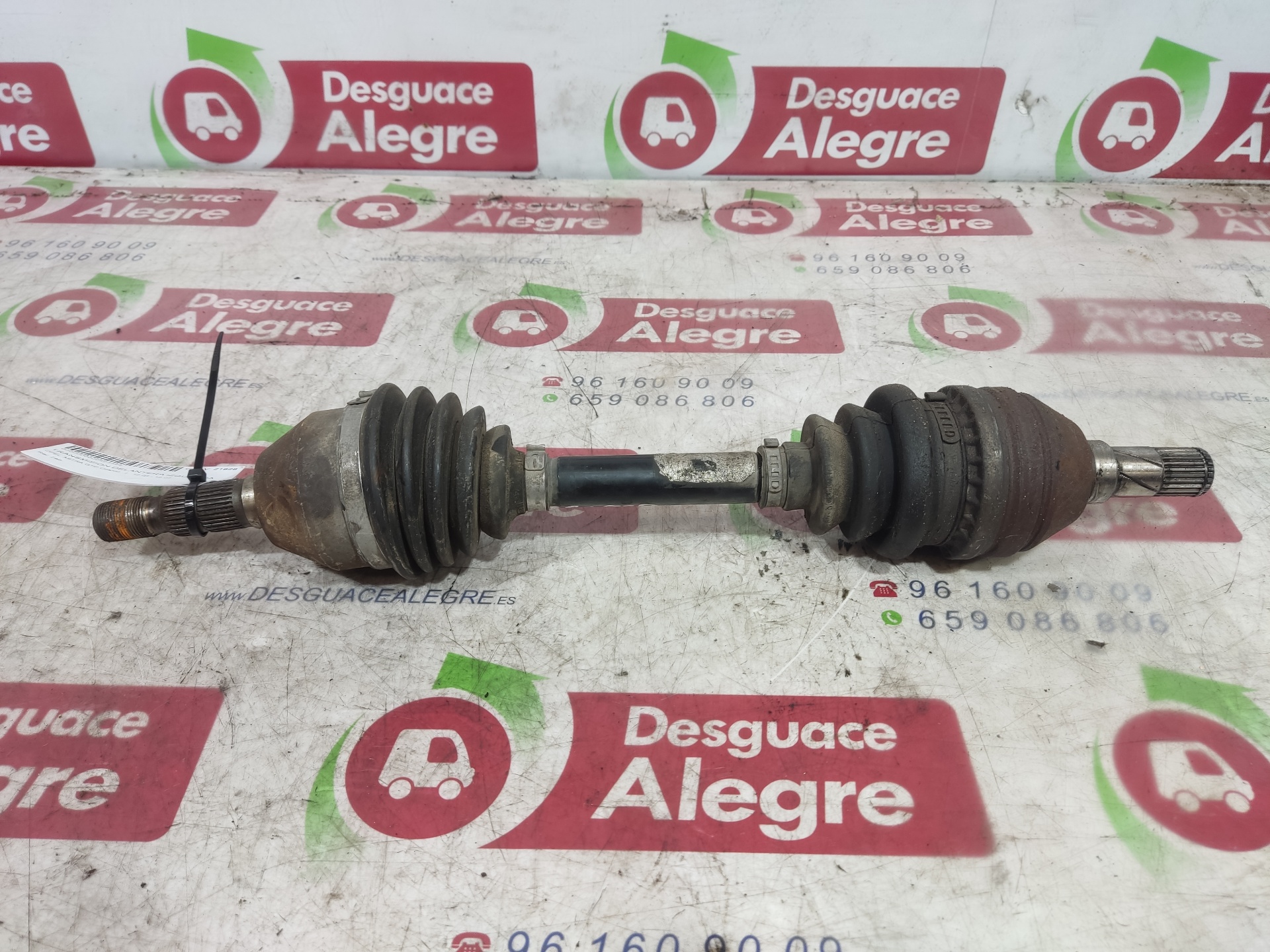 OPEL Astra H (2004-2014) Front Left Driveshaft 24814133