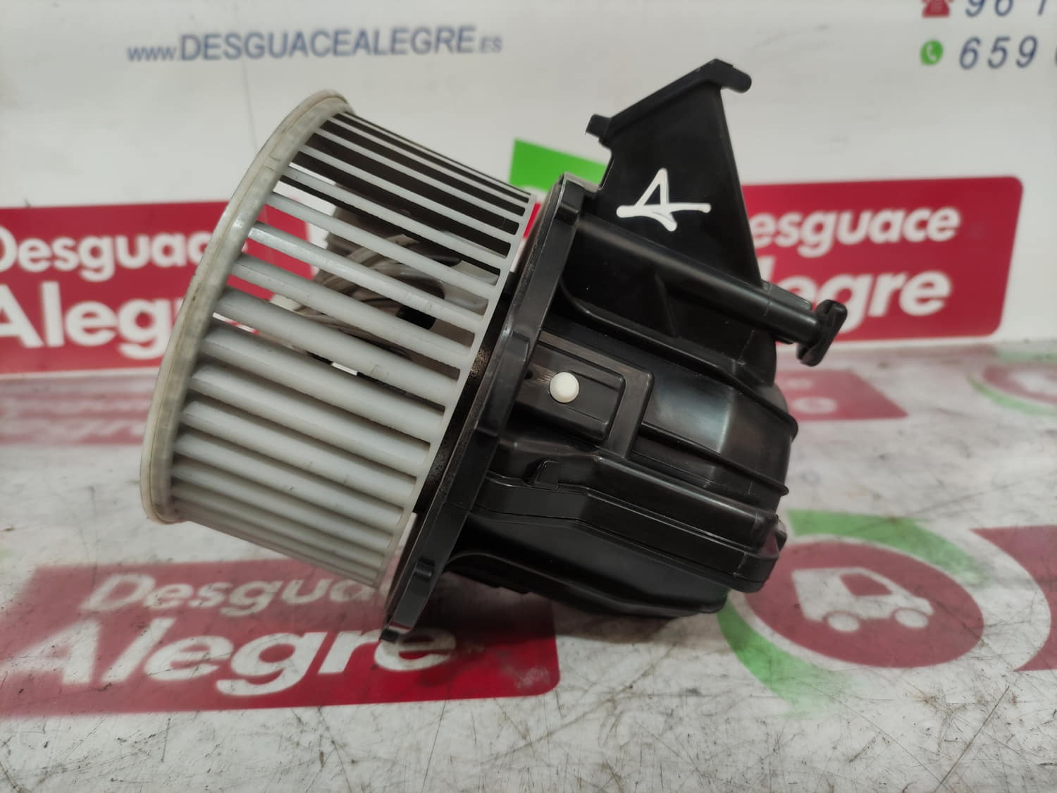 AUDI A4 B8/8K (2011-2016) Heater Blower Fan 8K1820021C 24802677