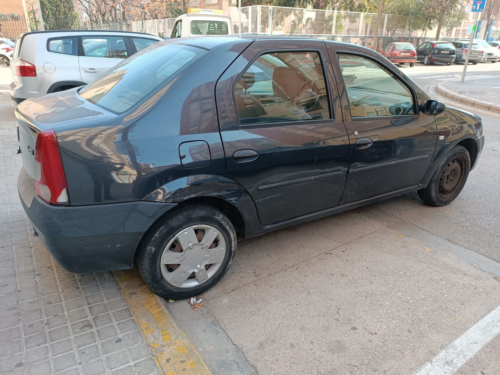 DACIA Logan 1 generation (2004-2012) Forreste venstre dør indvendige håndtagsramme 7700830078 25991628