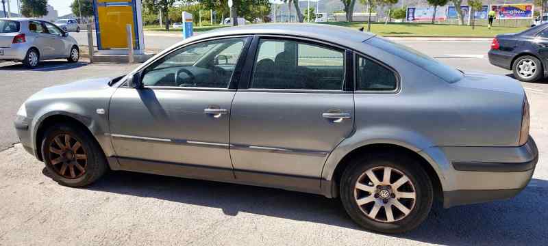 VOLKSWAGEN Passat B5 (1996-2005) Priekinių dešinių durų veidrodis 3B0857934 24801828