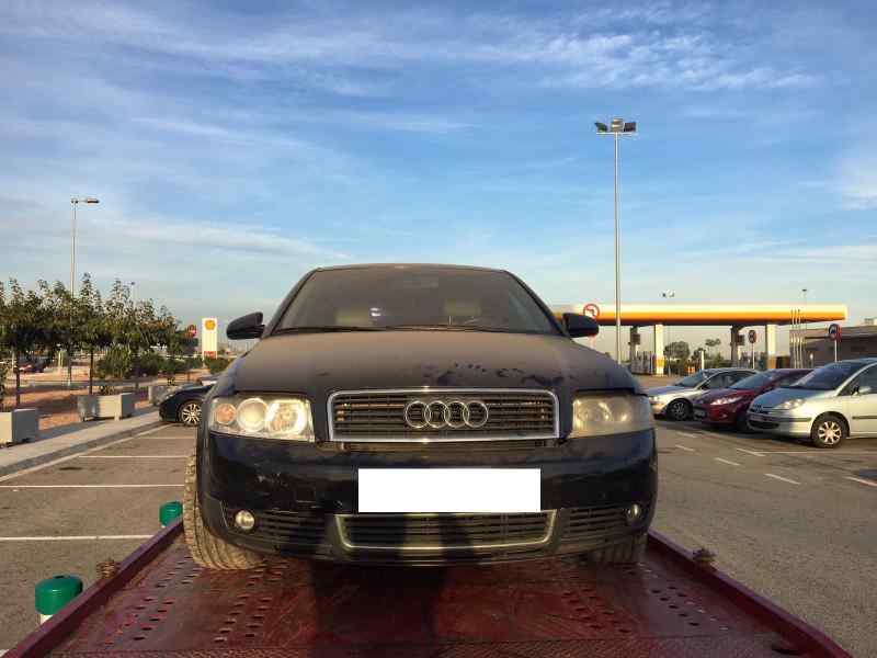 AUDI A4 B6/8E (2000-2005) Крышка багажника 24791115