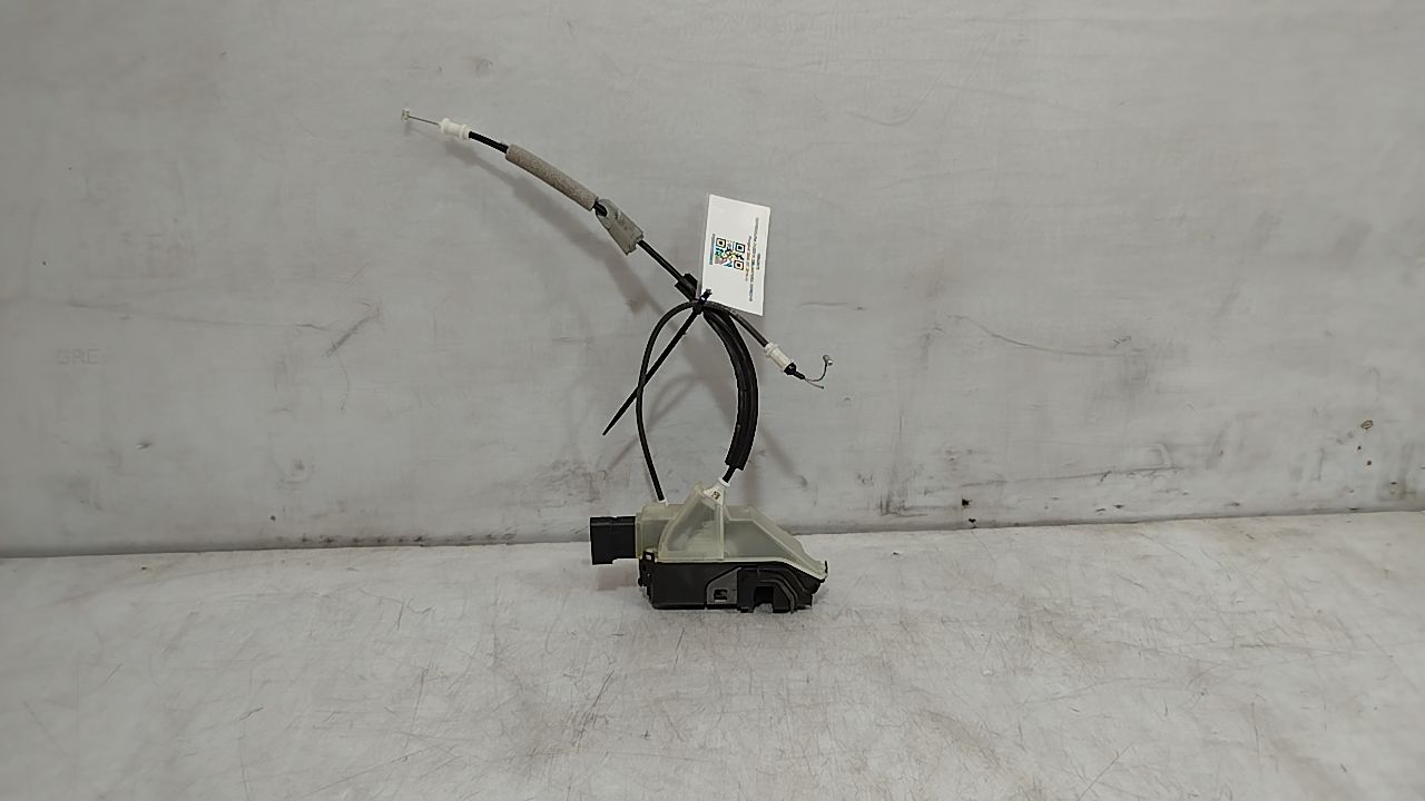 Cerradura puerta delantera derecha 16942678 de Peugeot 3008 suv (mc_, mr_, mj_, m4_) 2016-0 131 CV - pieza usada