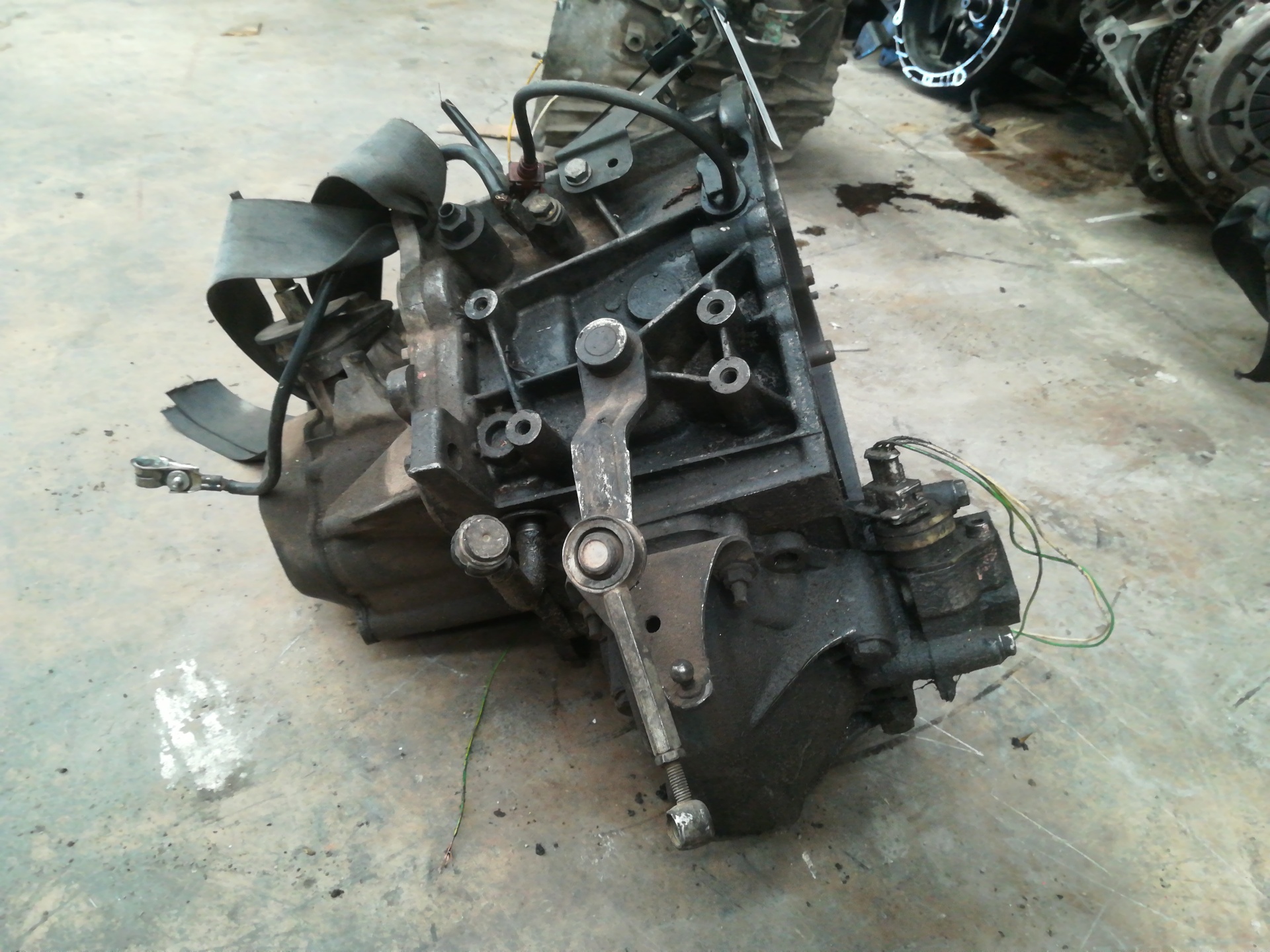 FORD 1 generation (2006-2012) Gearbox 20DL72 25371782