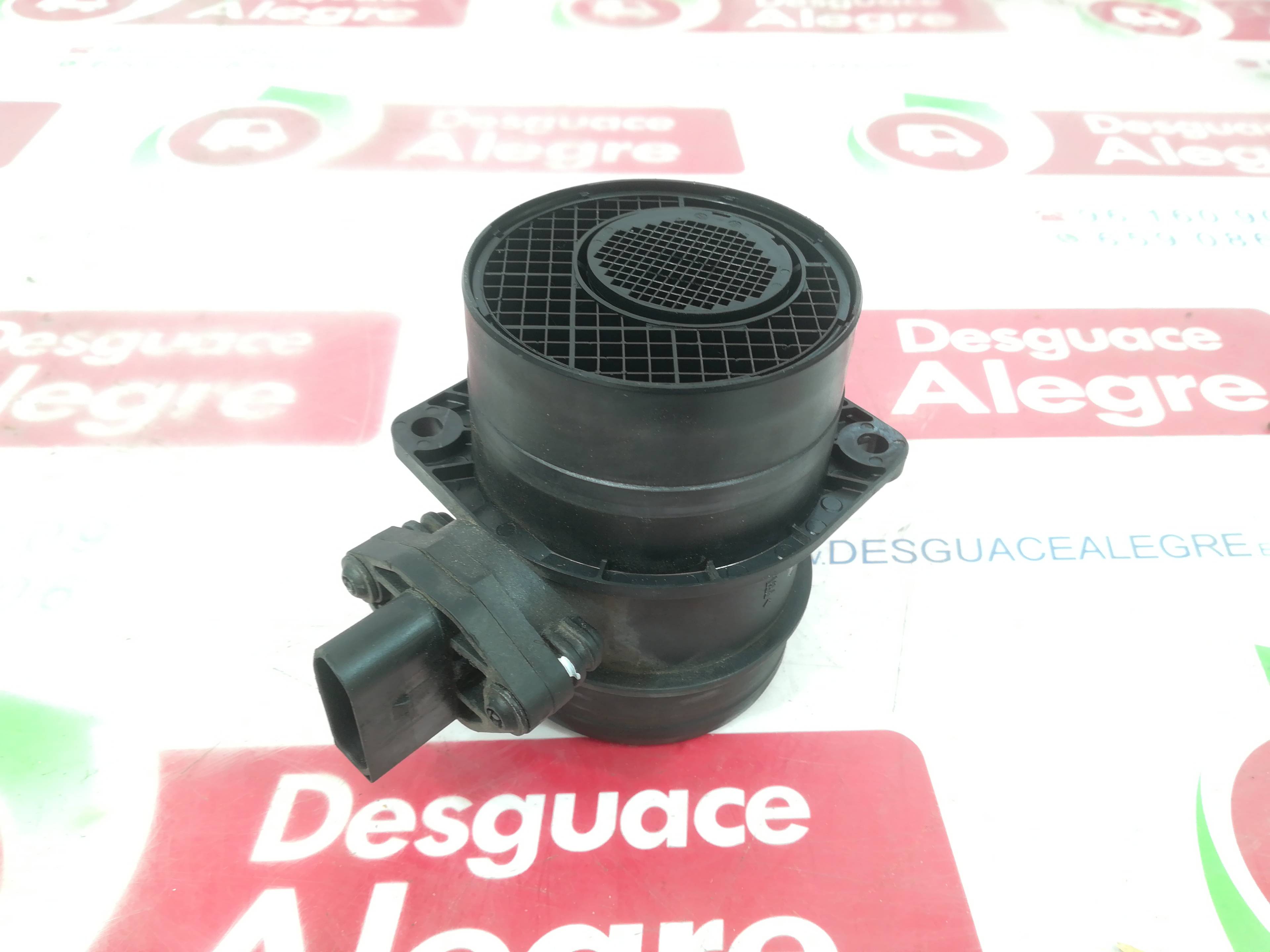 VOLKSWAGEN Passat B6 (2005-2010) Mass Air Flow Sensor MAF 074906461B 24808677