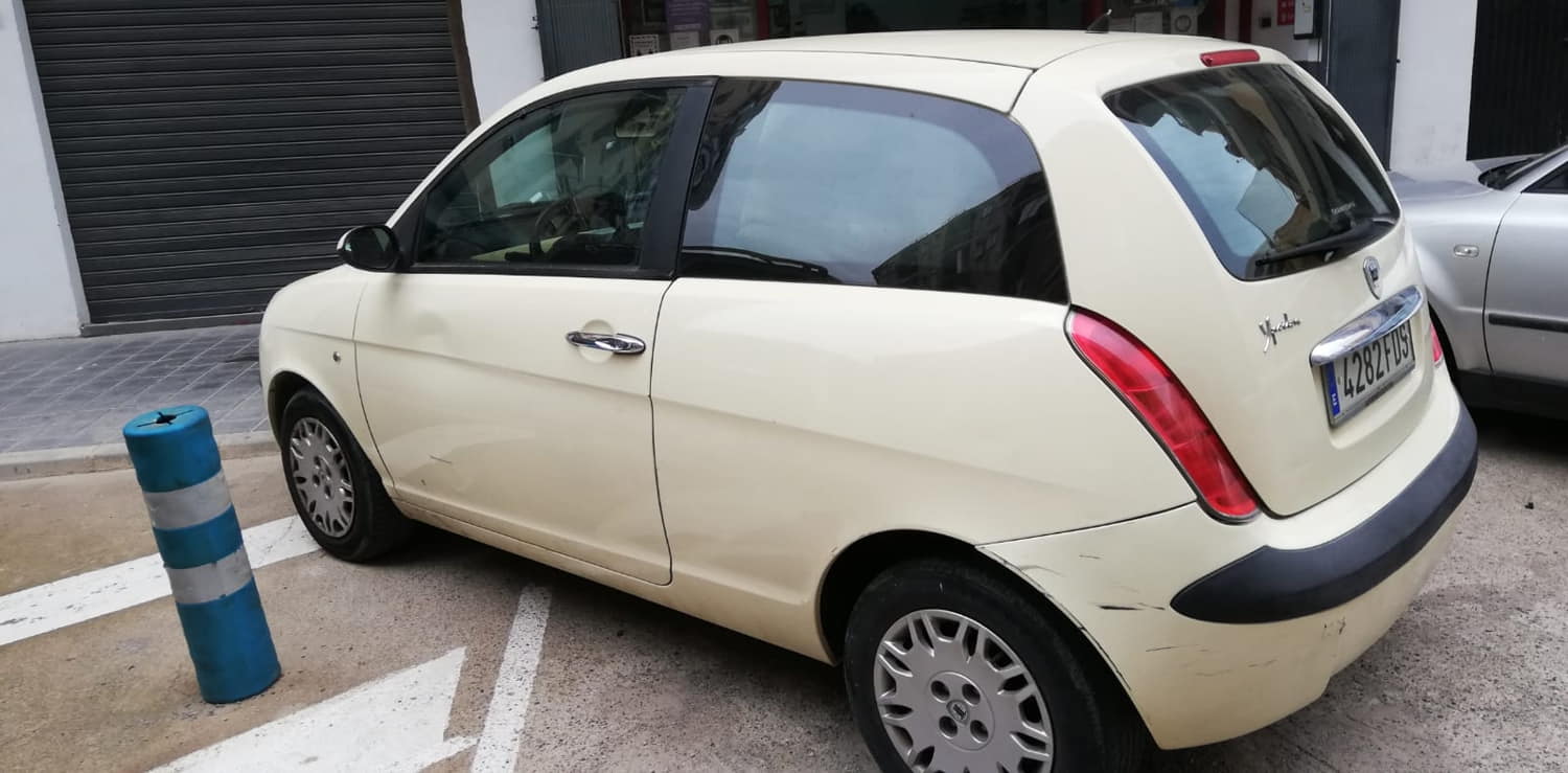 LANCIA Ypsilon II (Type 843)  (2003-2011) Priekinių dešinių durų stiklo pakelėjas 24811149