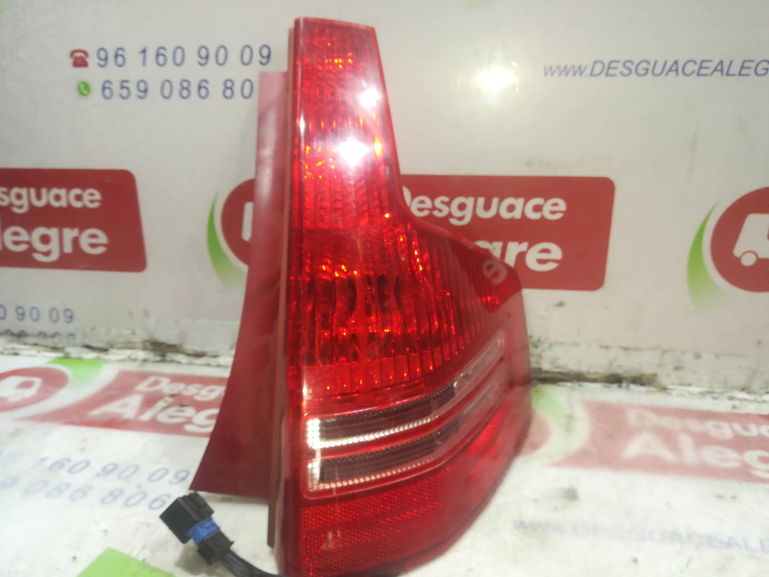 CITROËN C4 1 generation (2004-2011) Rear Right Taillight Lamp 9655863980 24799478