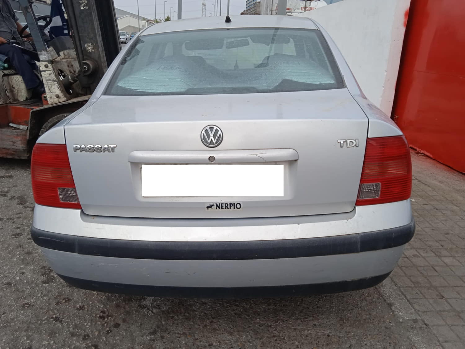 VOLKSWAGEN Passat B5 (1996-2005) Кнопка стеклоподъемника передней левой двери 3B4959793 24805553