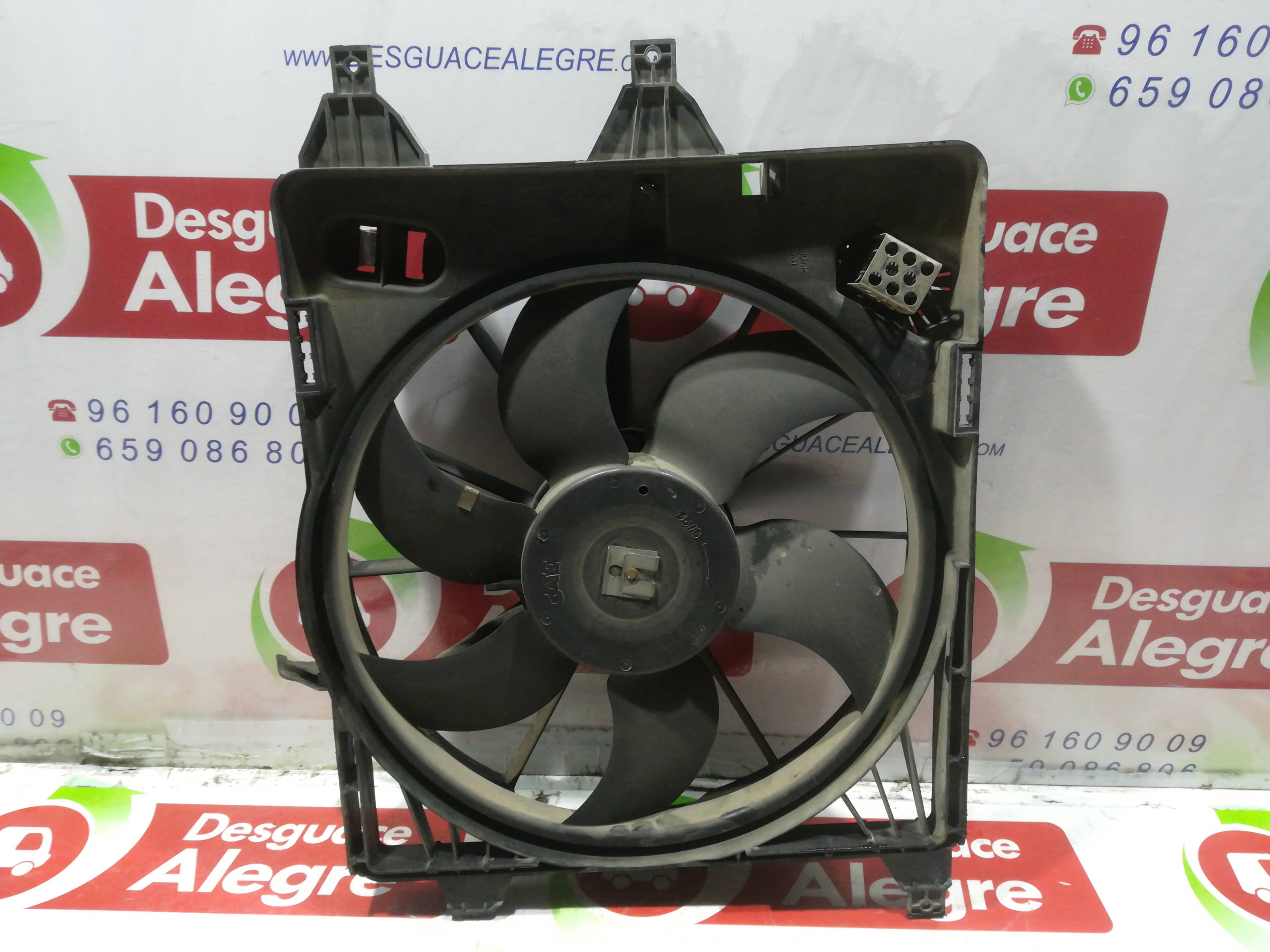 RENAULT Kangoo 1 generation (1998-2009) Diffuser Fan 7700436917 24798164