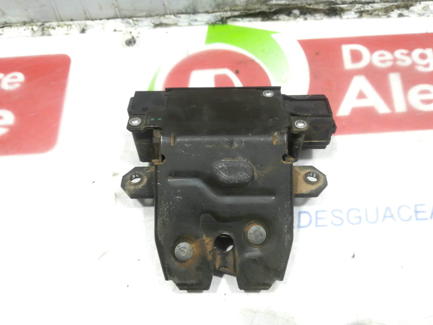 FORD Încuietoare hayon 3M51R442A66AN 24799048